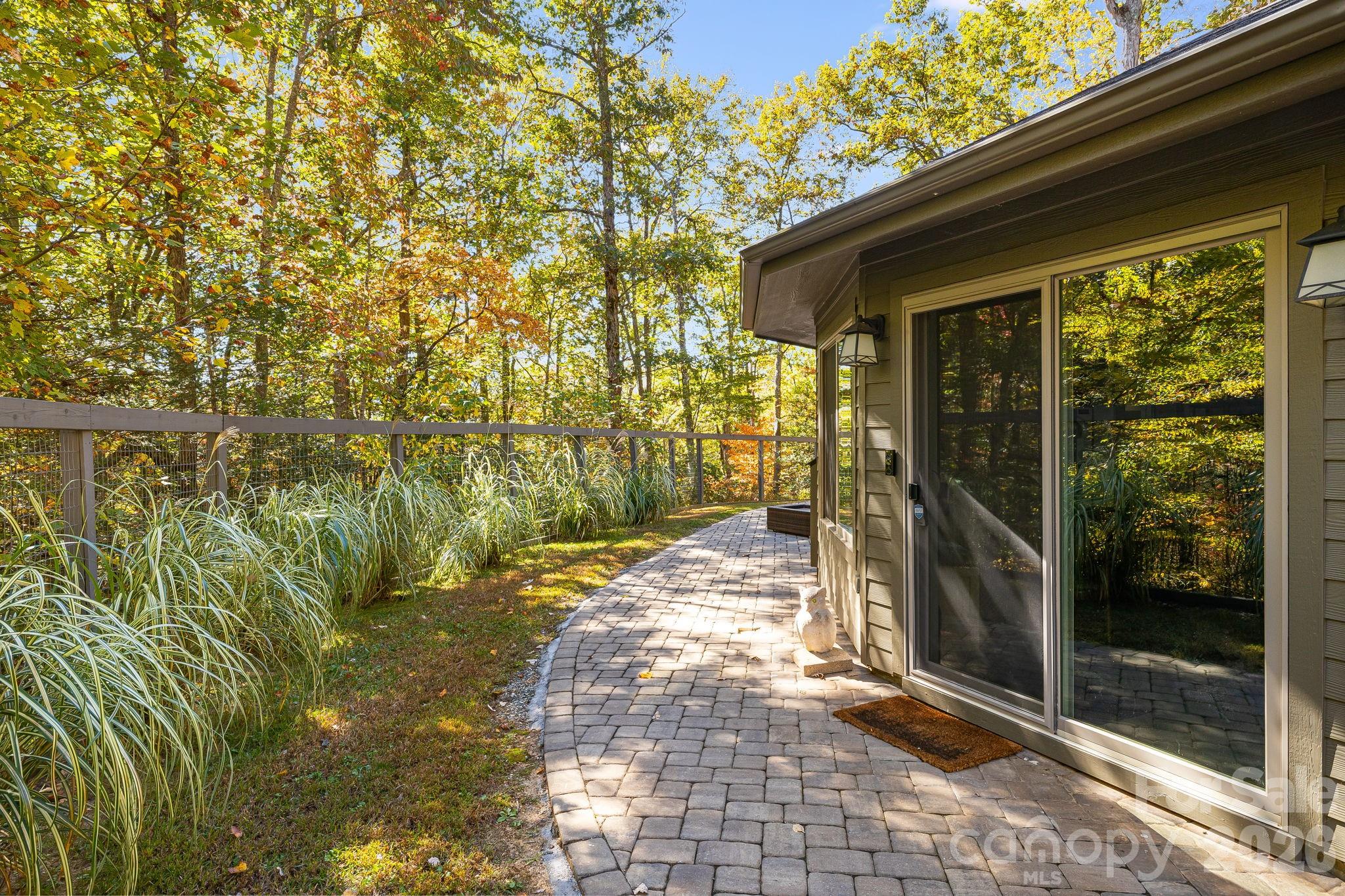16 Caddis Court Property Photo 28