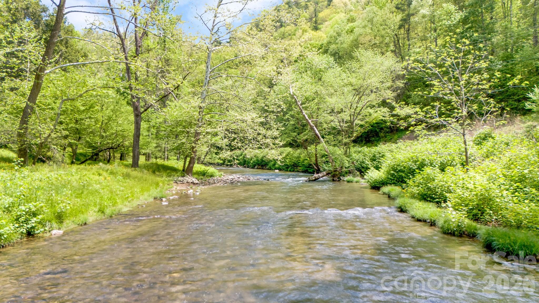 16 Caddis Court Property Photo 39