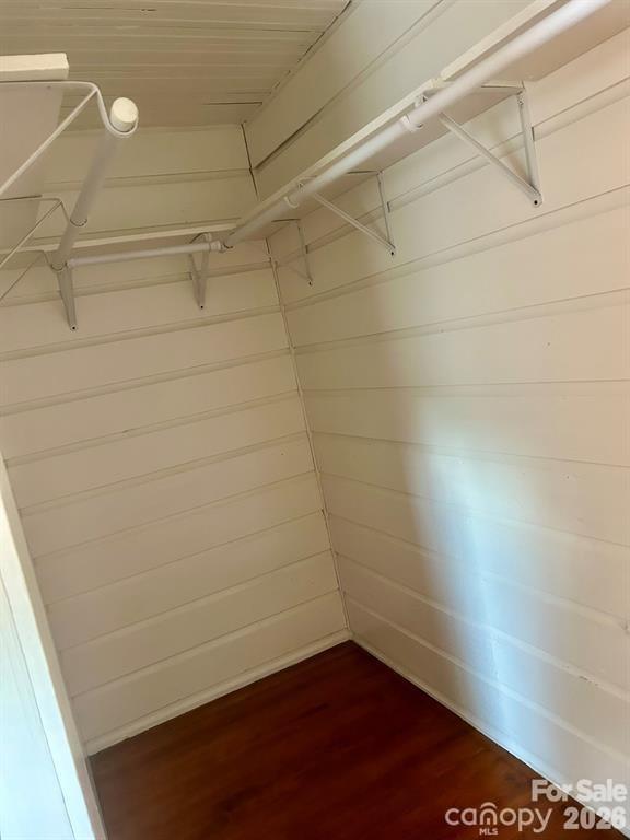 404 Huffman Street Property Photo 15