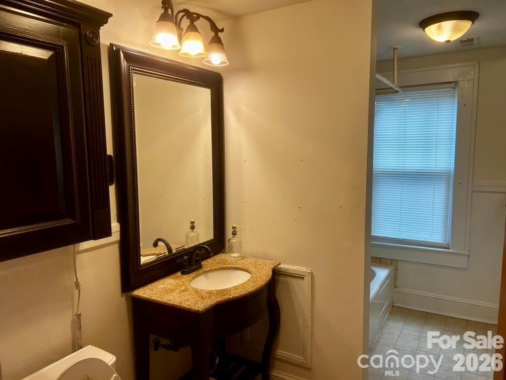 404 Huffman Street Property Photo 20