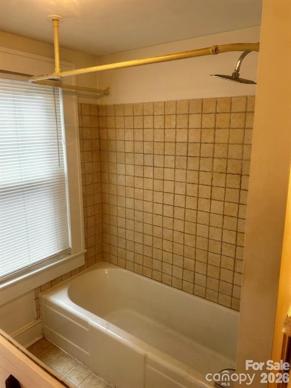 404 Huffman Street Property Photo 22