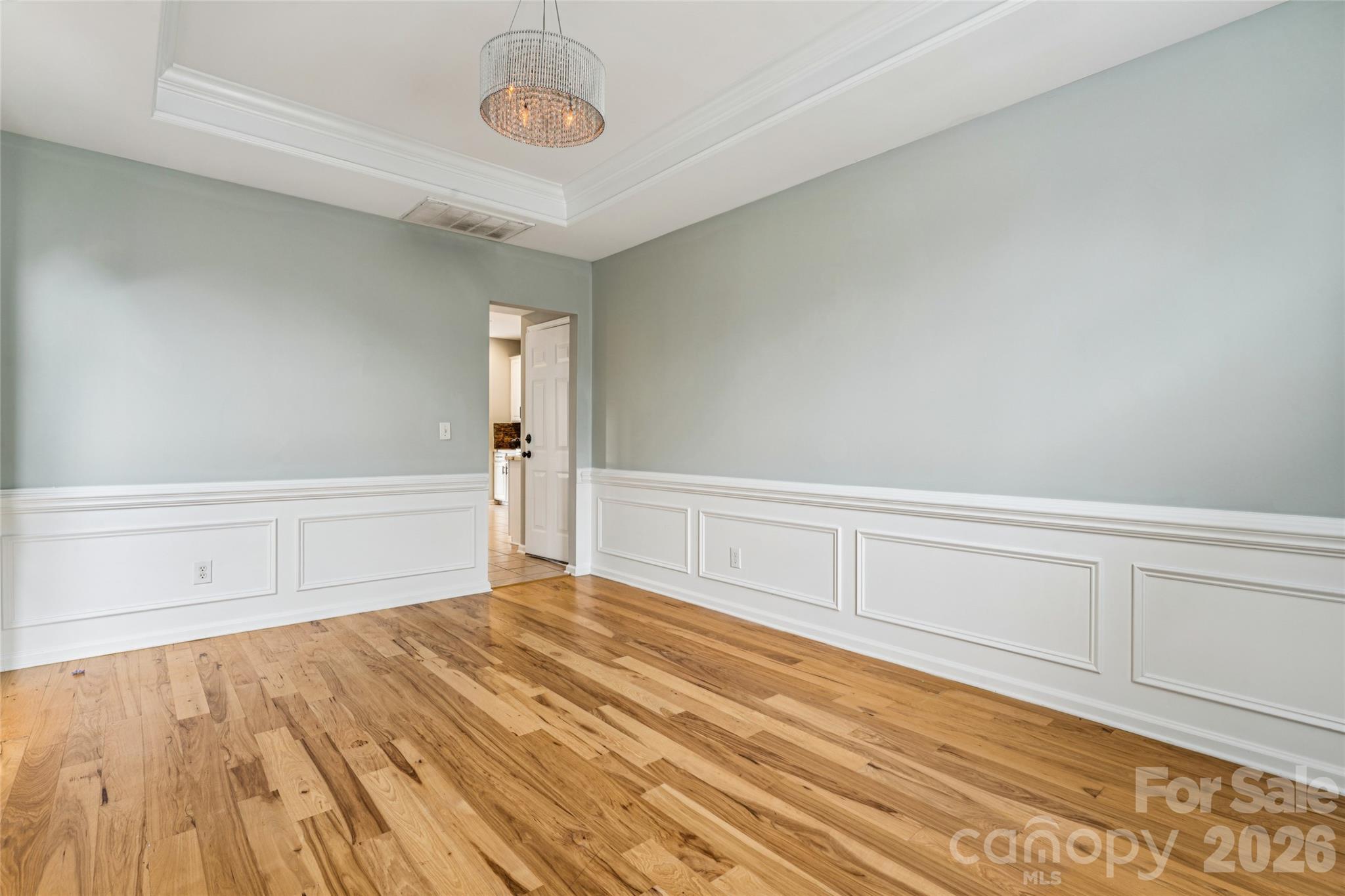 11413 Mangla Drive Property Photo 10