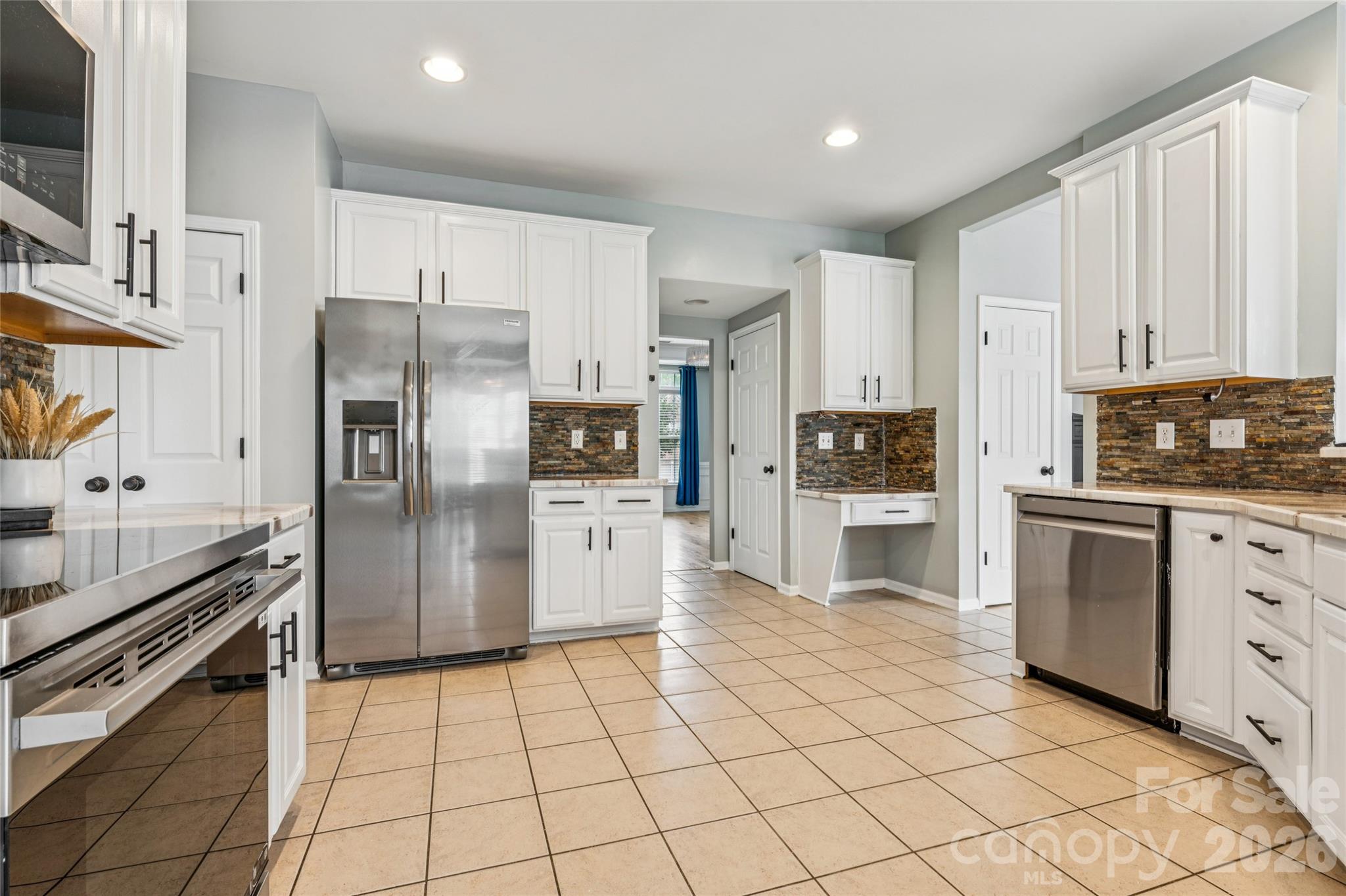 11413 Mangla Drive Property Photo 15