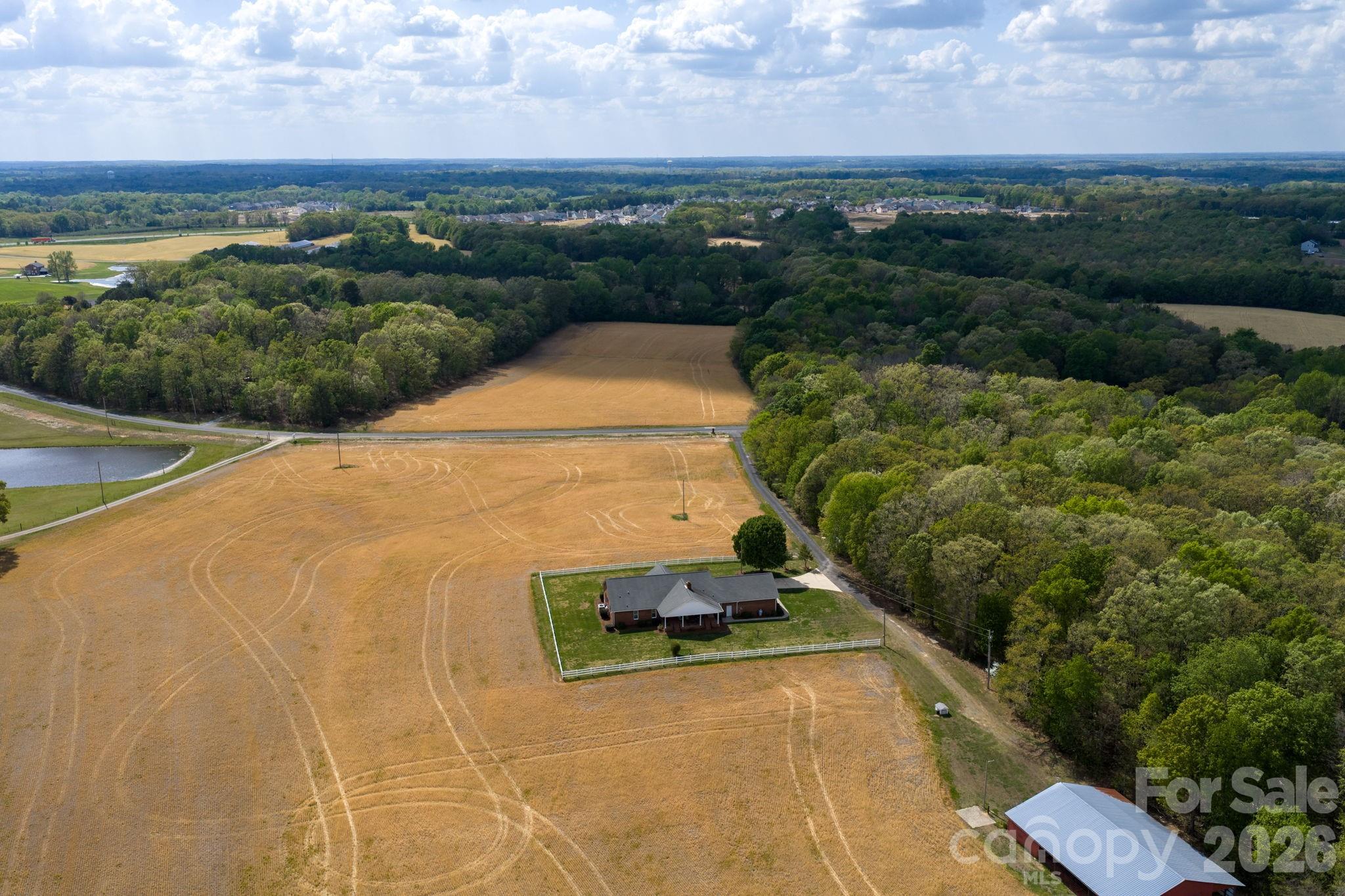 824 N Forest Hills School Road Property Photo 46