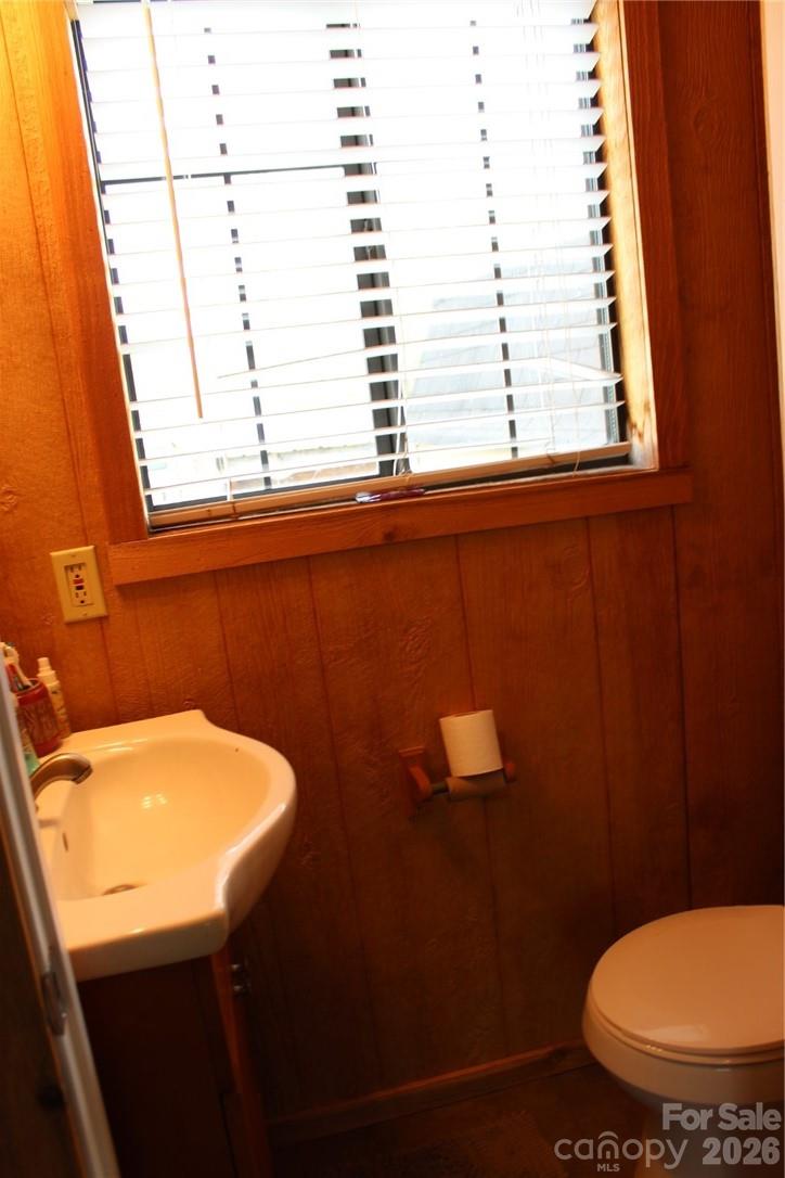 105 Filly Trail Property Photo 11