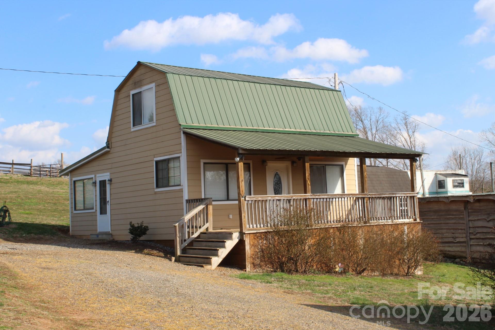 105 Filly Trail Property Photo 37