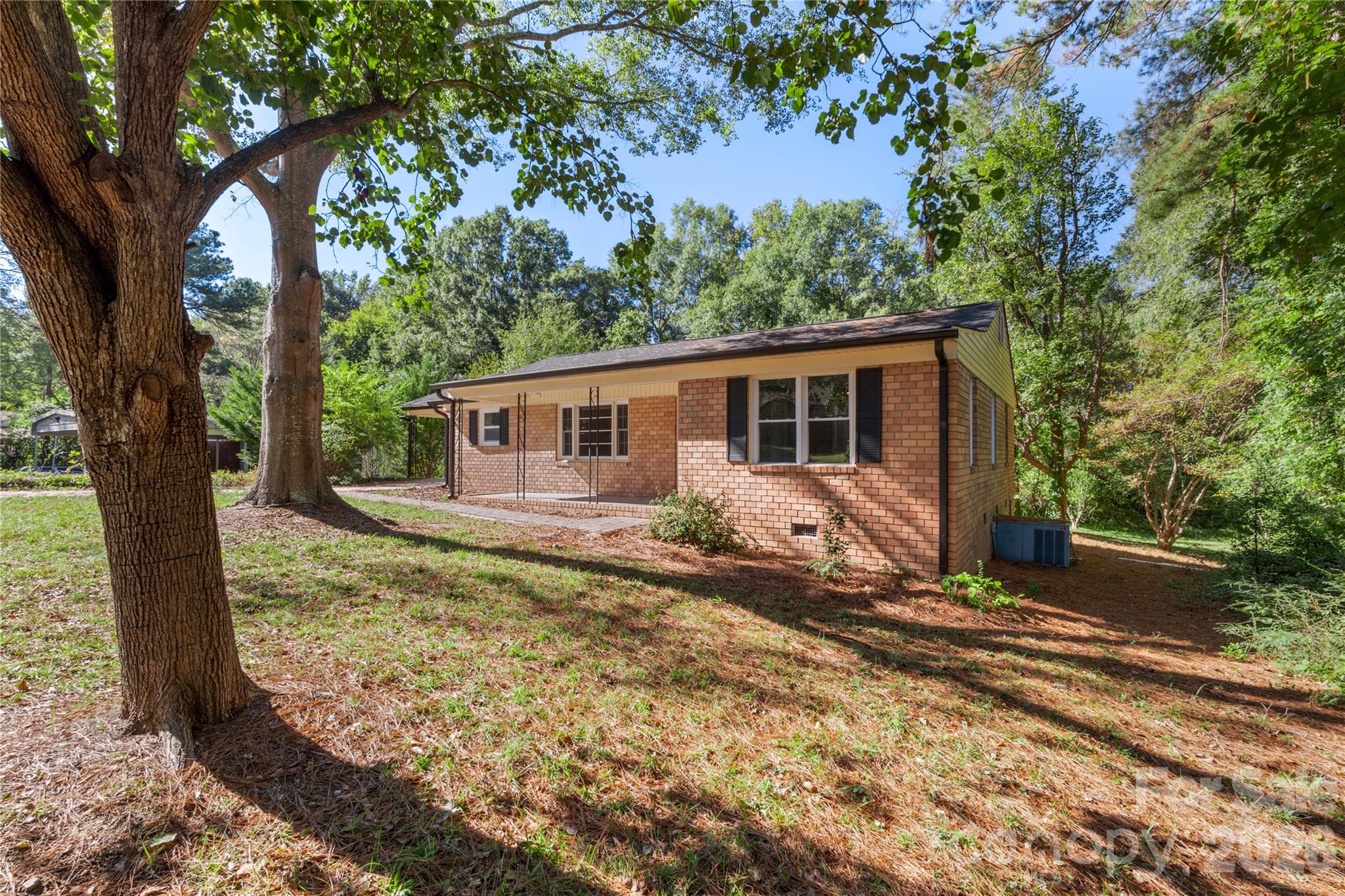 1428 Boxwood Avenue Property Photo 4