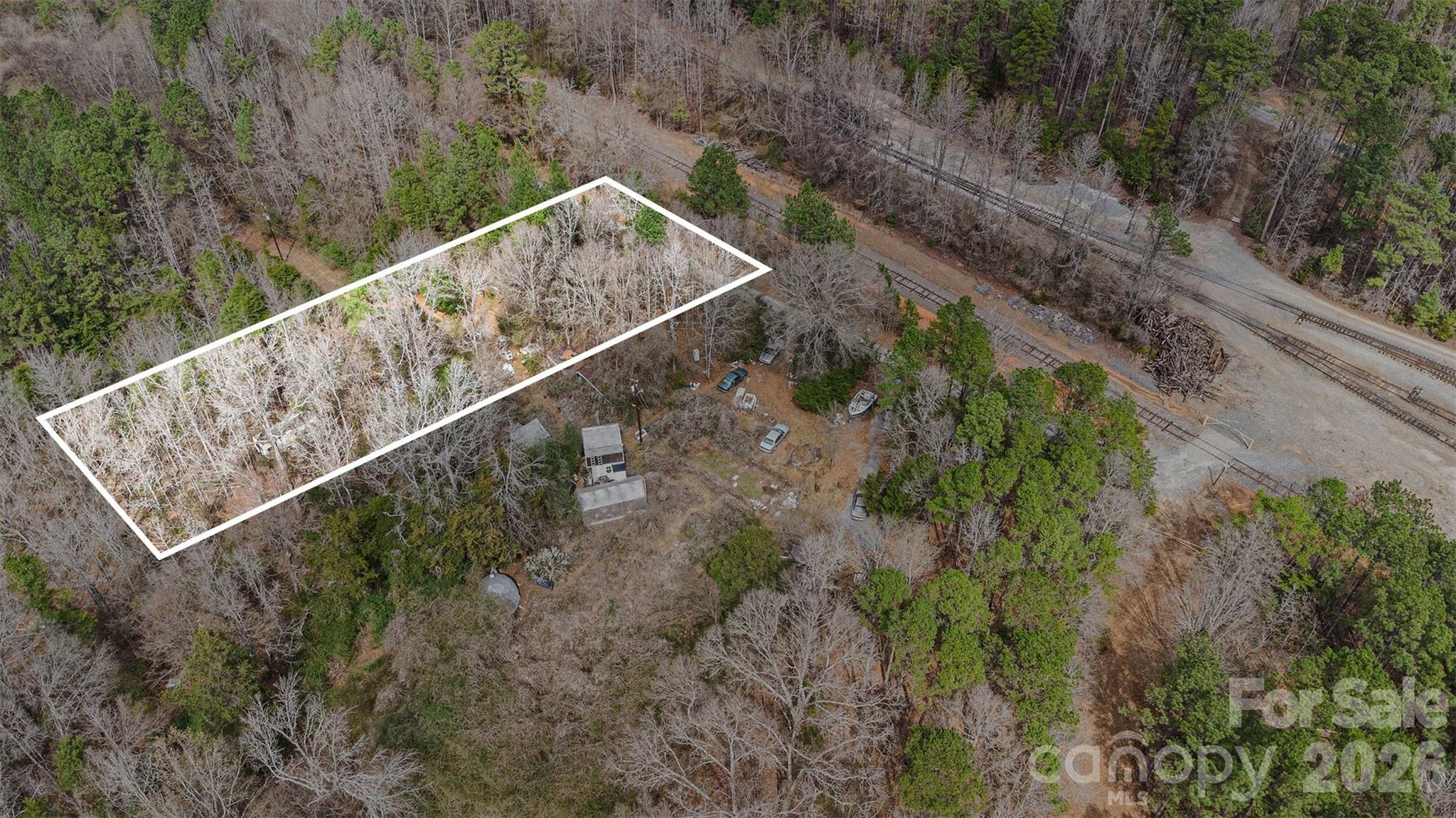 185 Crosby Lane Property Photo 1