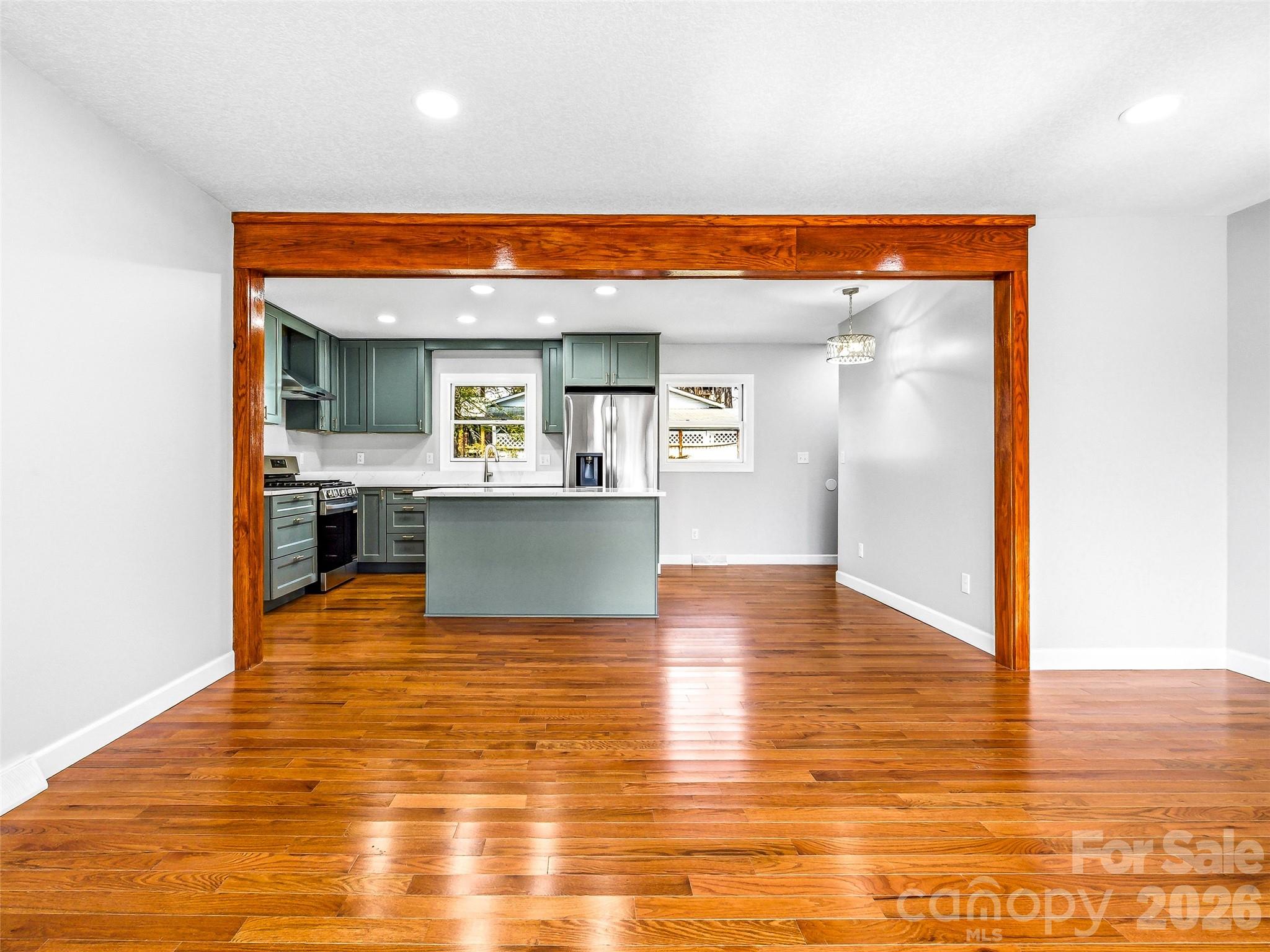 2 Oakland Street Property Photo 10