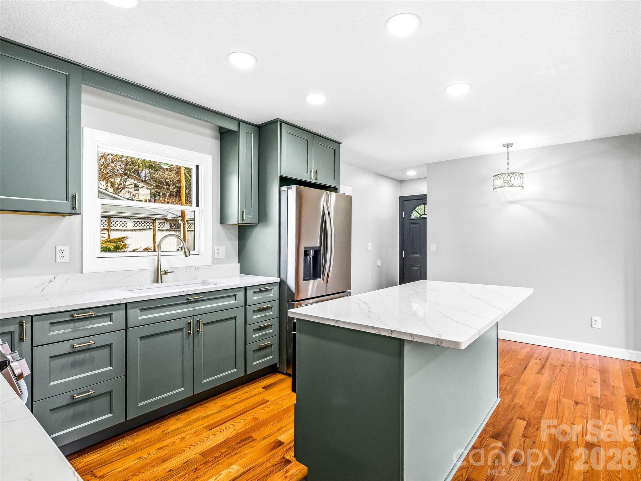 2 Oakland Street Property Photo 14