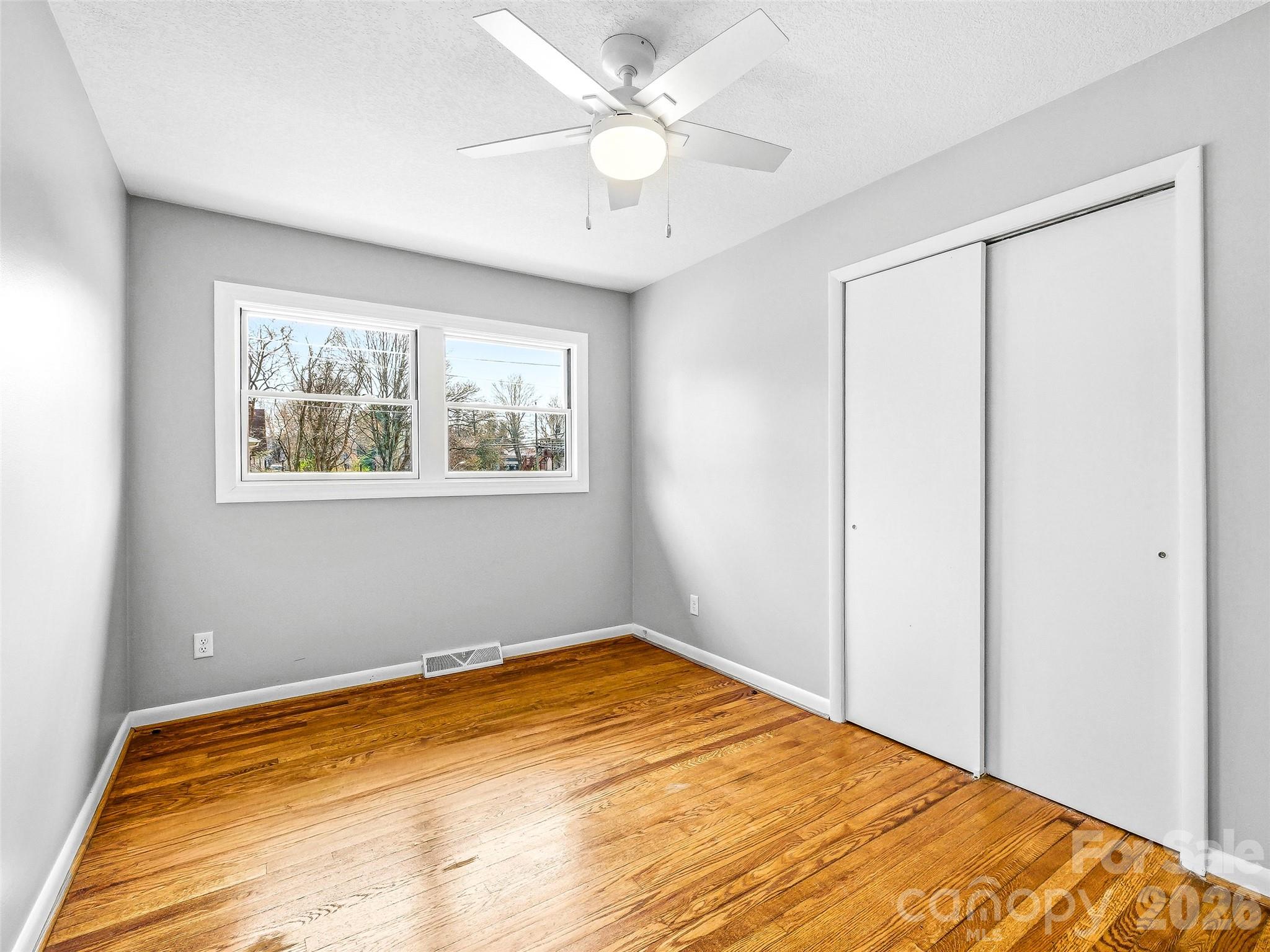 2 Oakland Street Property Photo 19