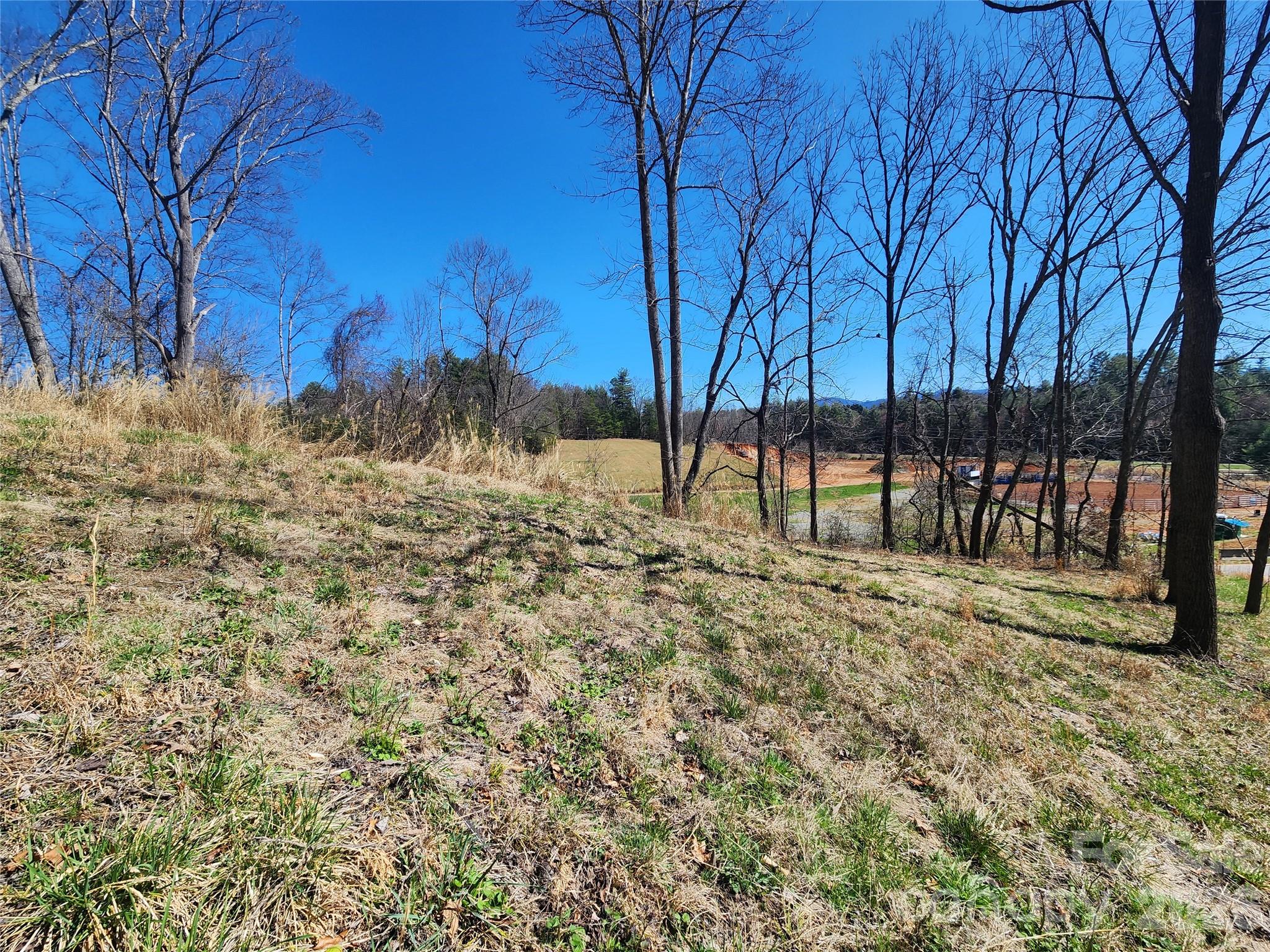 9999 Country Drive Property Photo 2