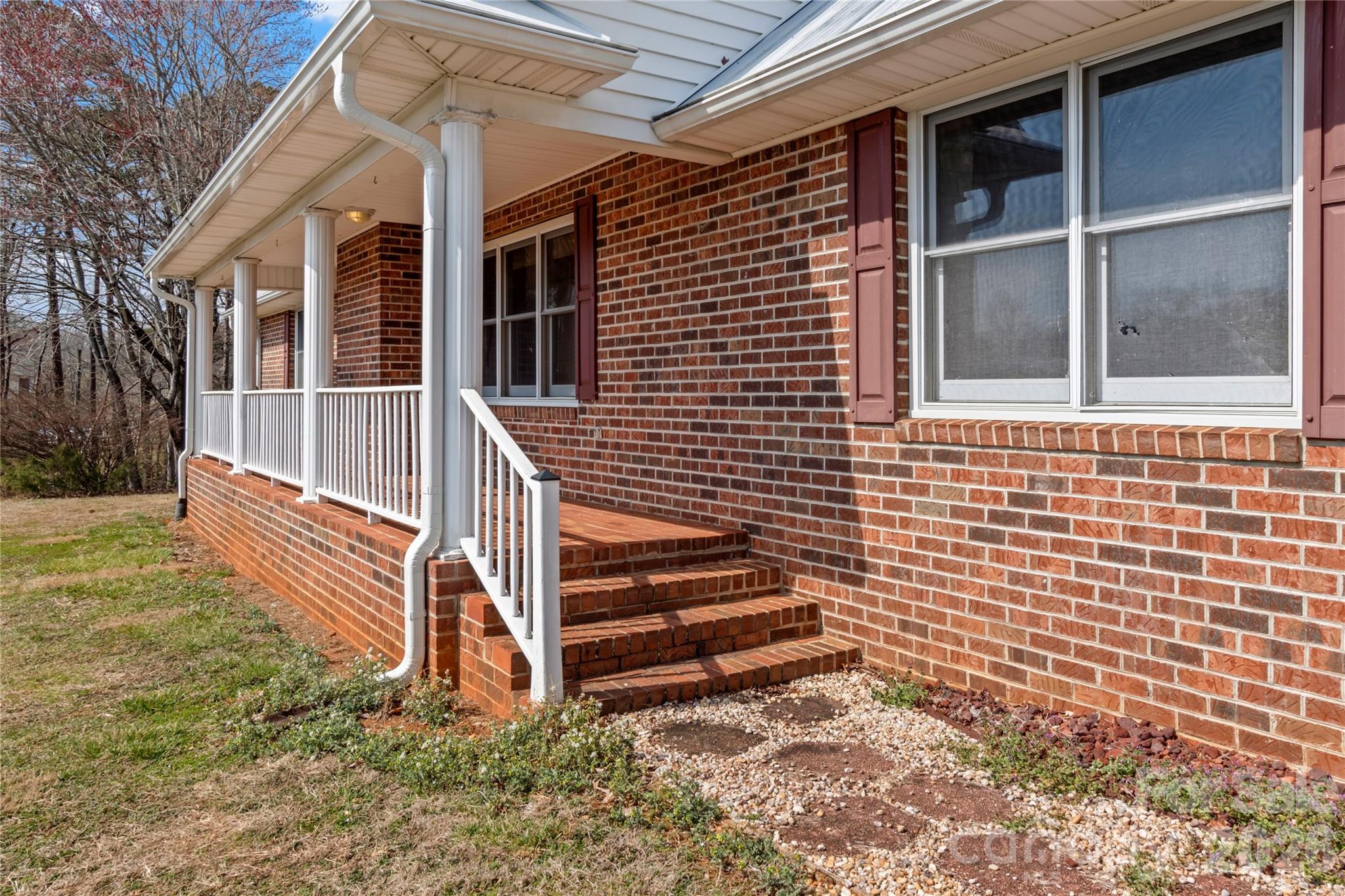 120 Skyline Drive Property Photo 7