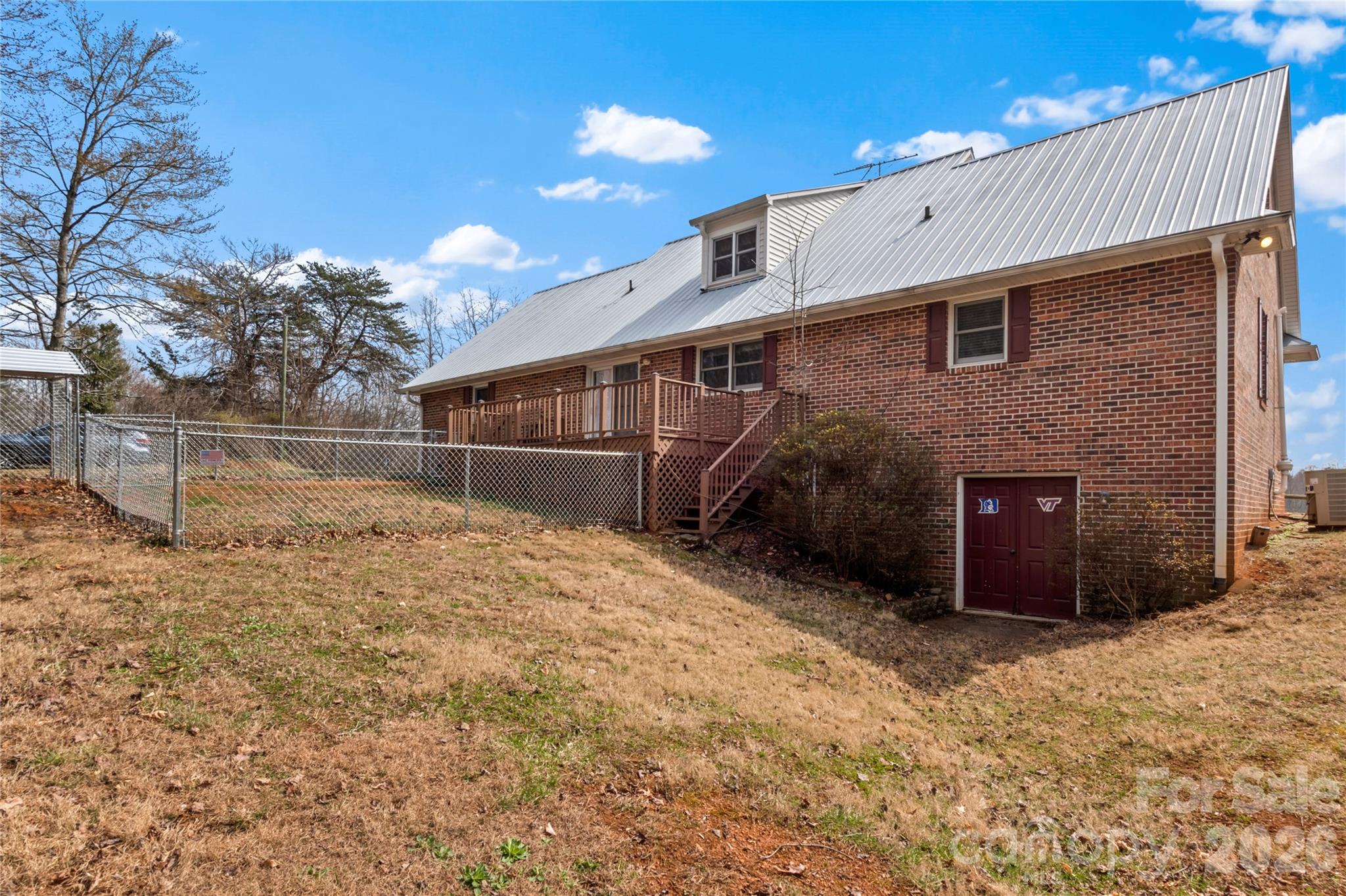 120 Skyline Drive Property Photo 39
