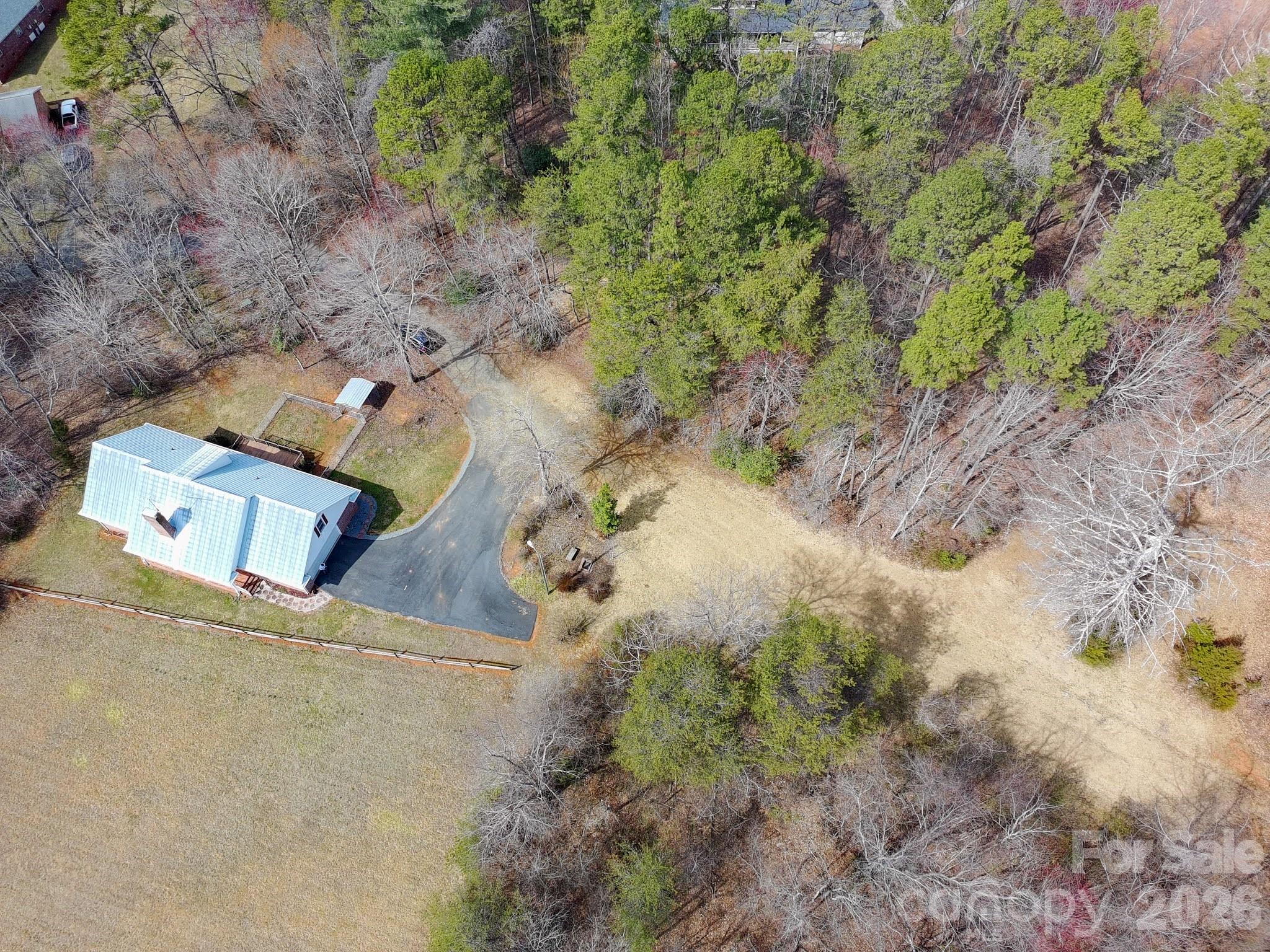 120 Skyline Drive Property Photo 42