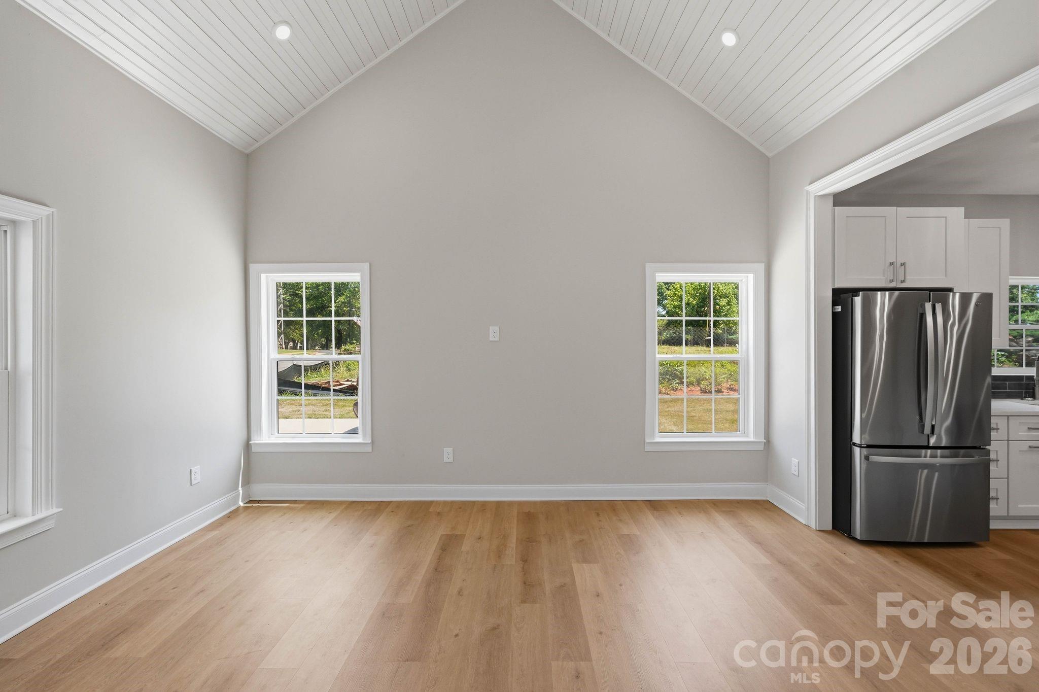 203 Lee Street Property Photo 9