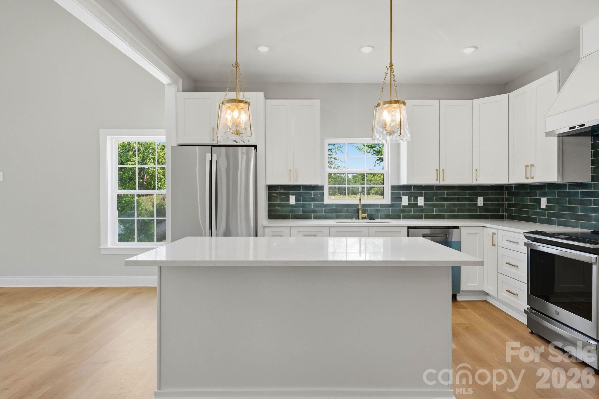 203 Lee Street Property Photo 14