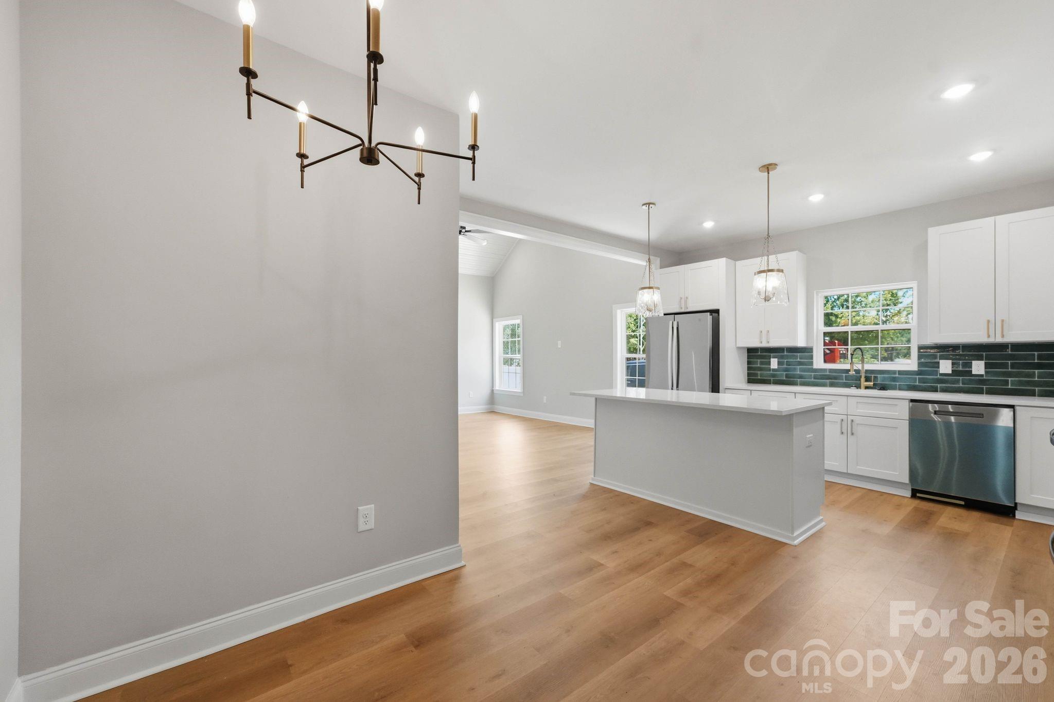 203 Lee Street Property Photo 20