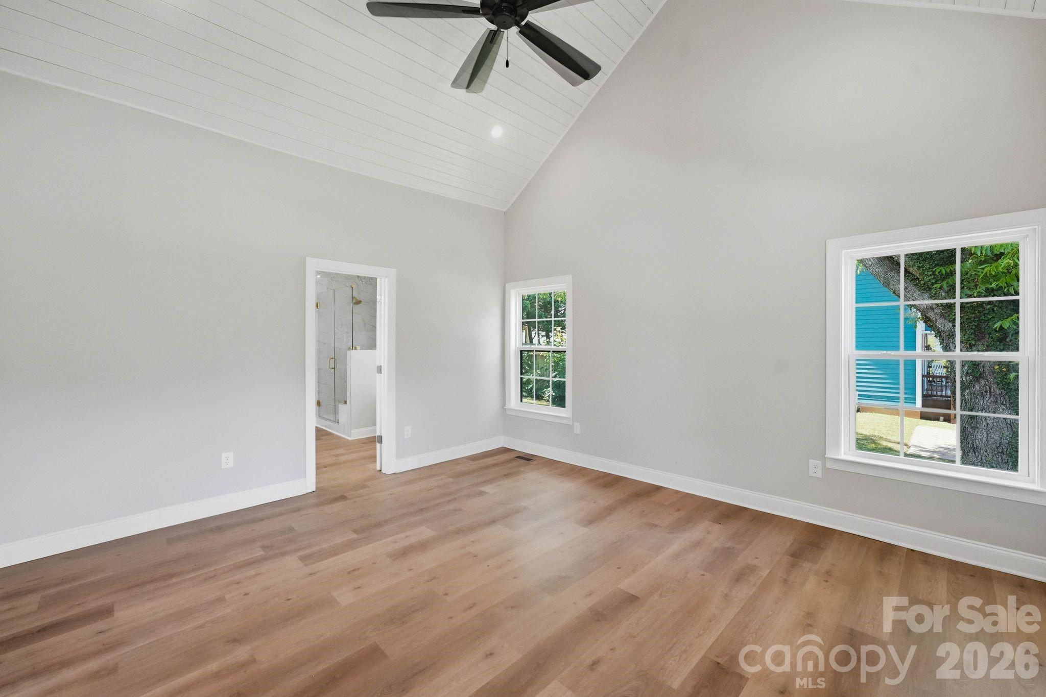 203 Lee Street Property Photo 23