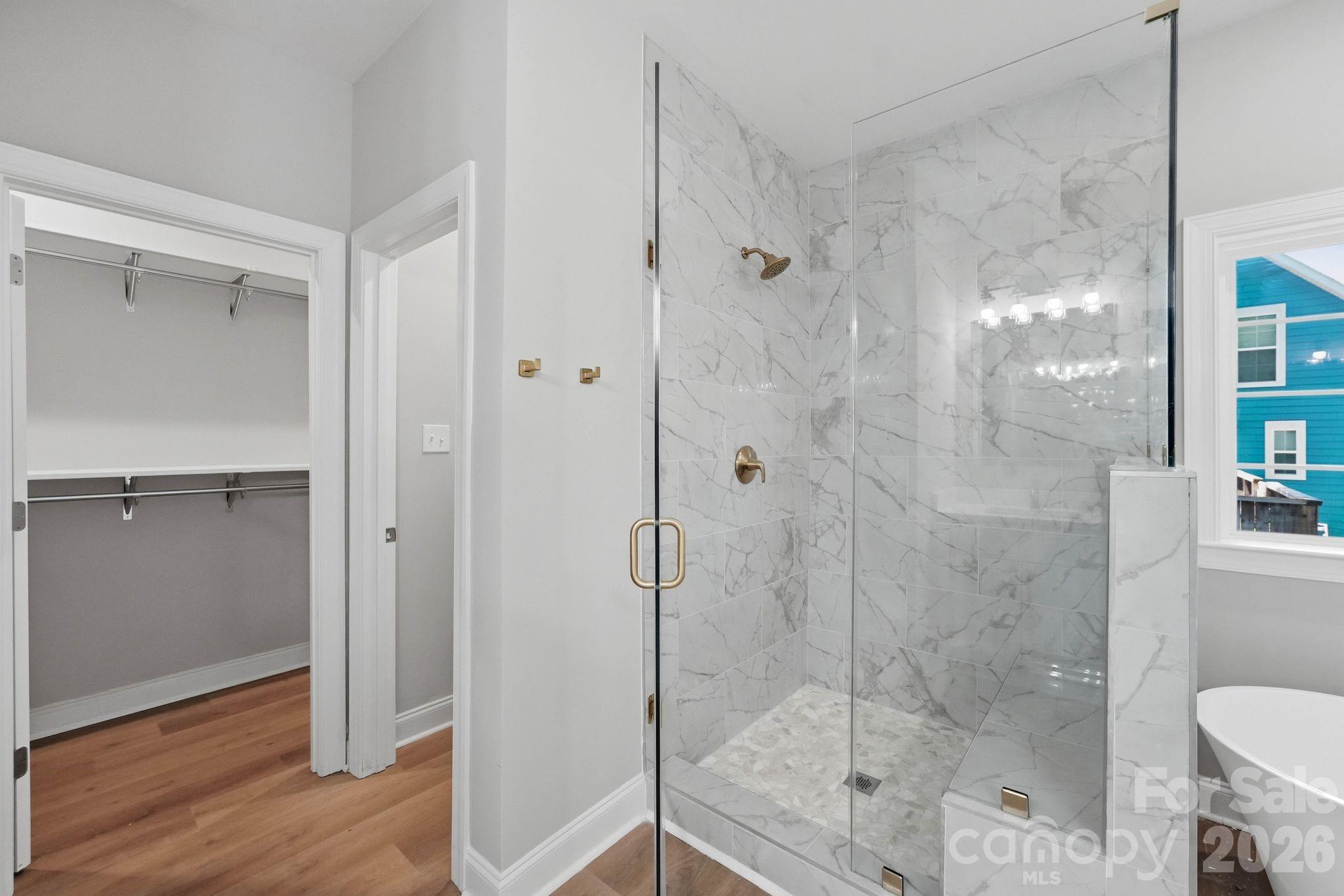 203 Lee Street Property Photo 28