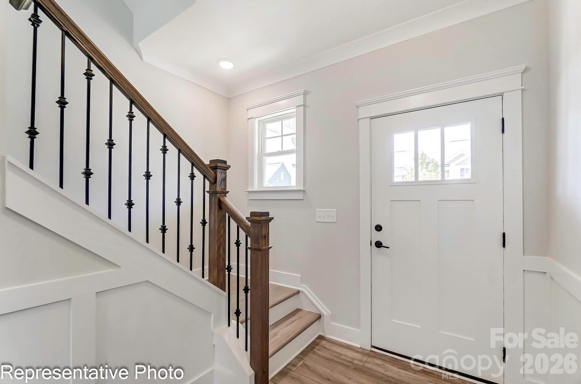 13118 Foxberry Road Property Photo 2
