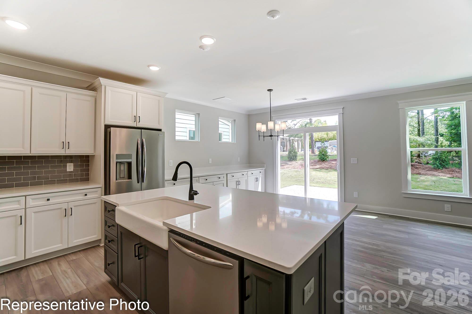 13118 Foxberry Road Property Photo 5