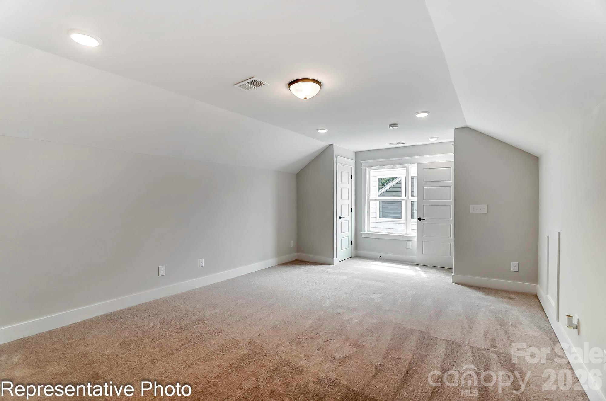 13118 Foxberry Road Property Photo 18