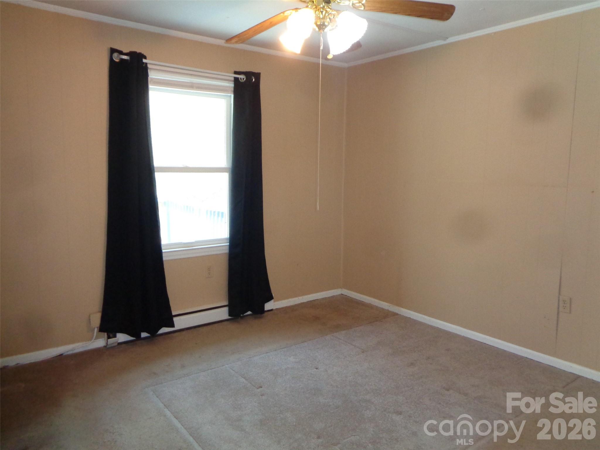 529 Harmon Street Property Photo 8
