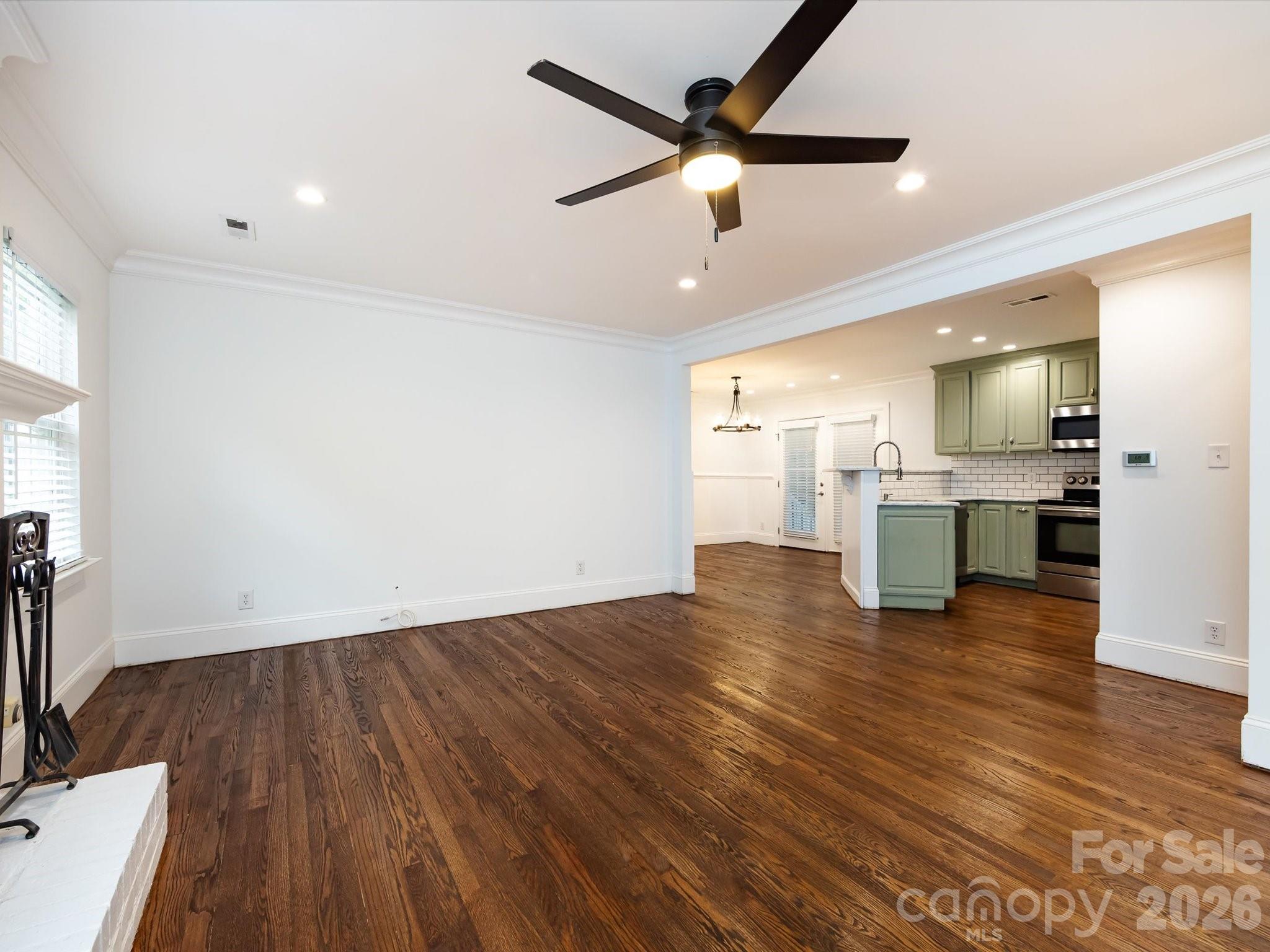 3109 Forest Lawn Drive Property Photo 16