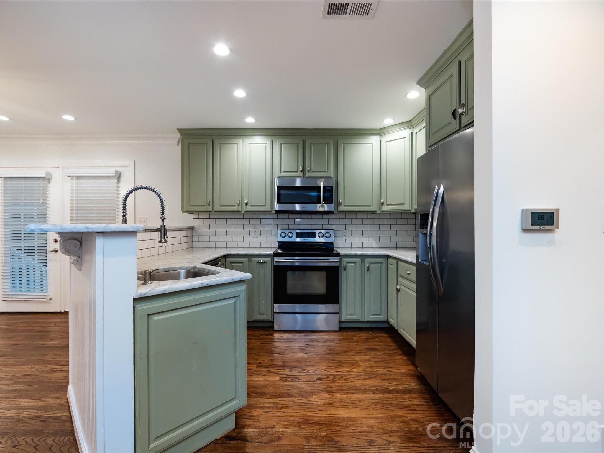 3109 Forest Lawn Drive Property Photo 18
