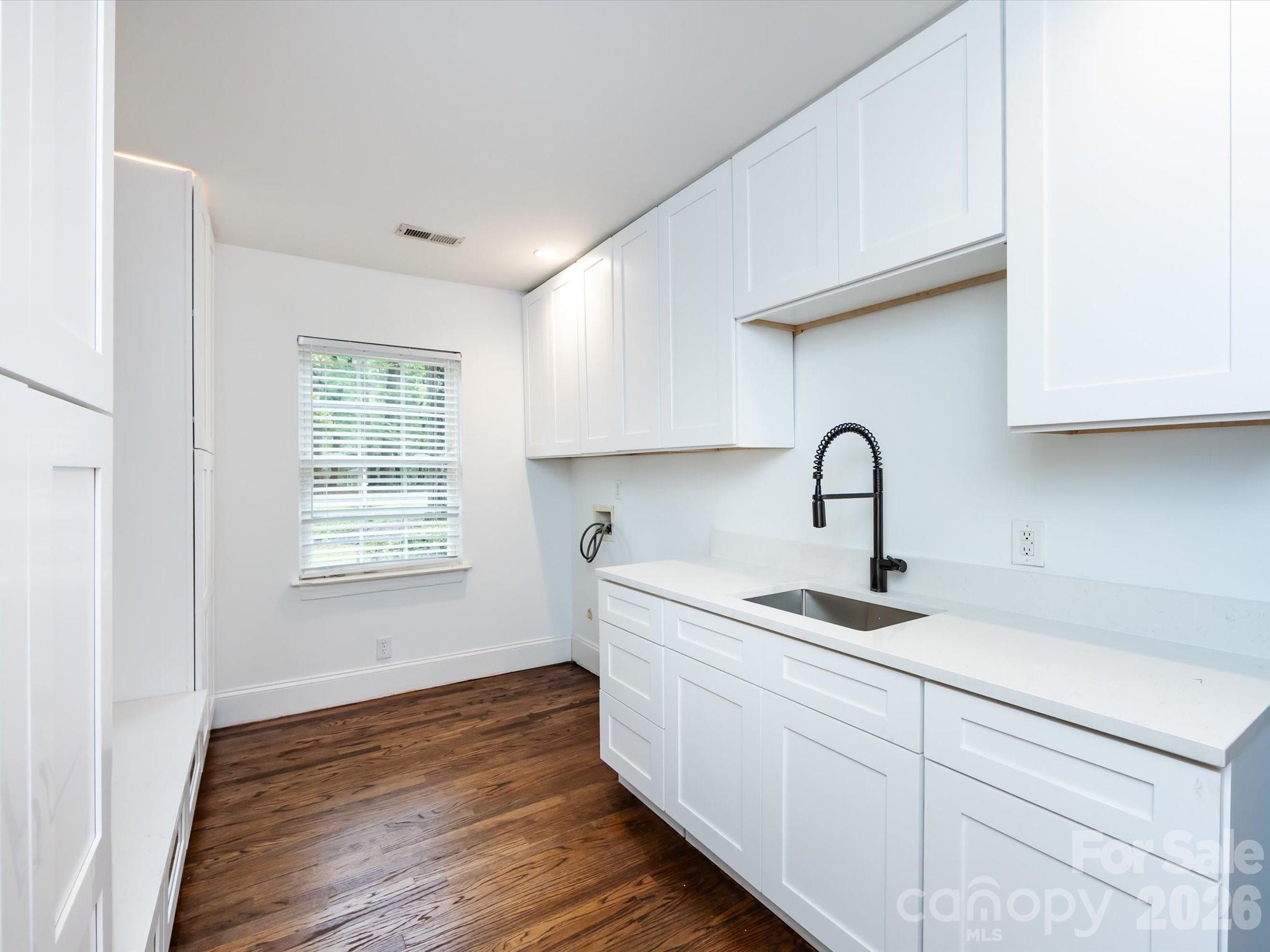 3109 Forest Lawn Drive Property Photo 30