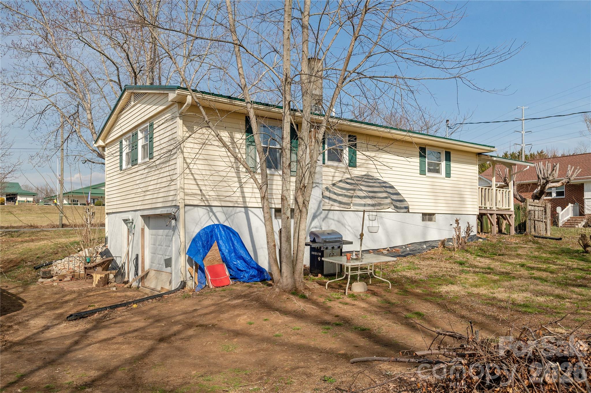 56 Fairview Avenue Property Photo 17