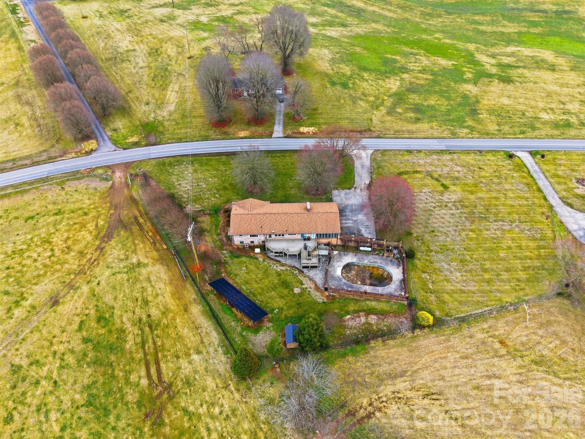 776 Smith Farm Road Property Photo 7