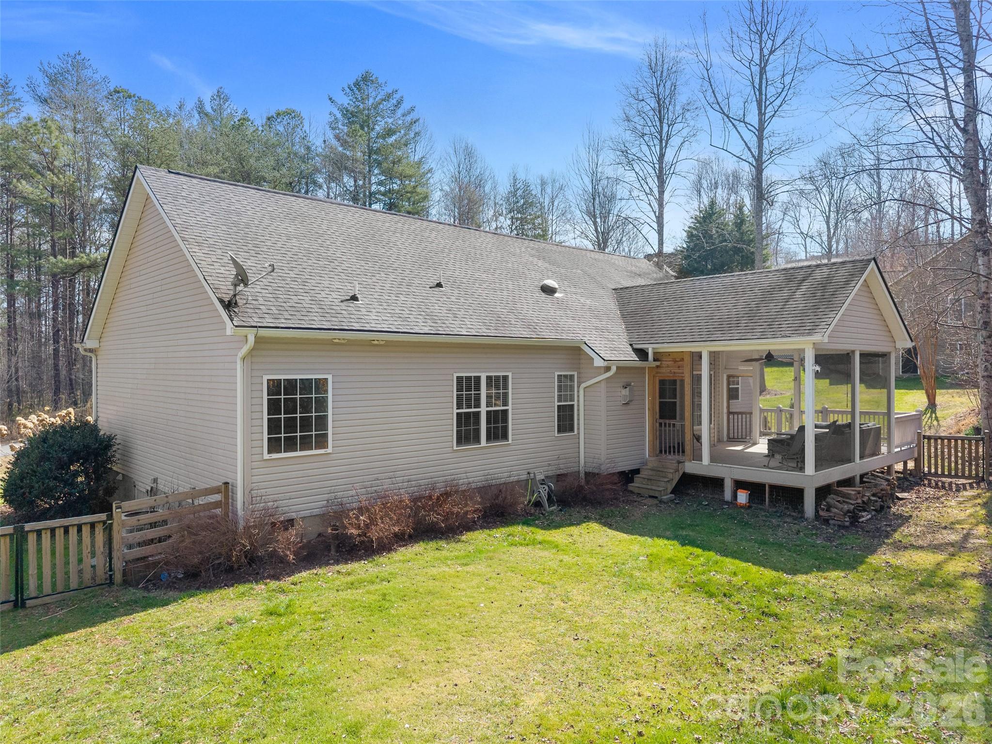 163 Oak Apple Lane Property Photo 9