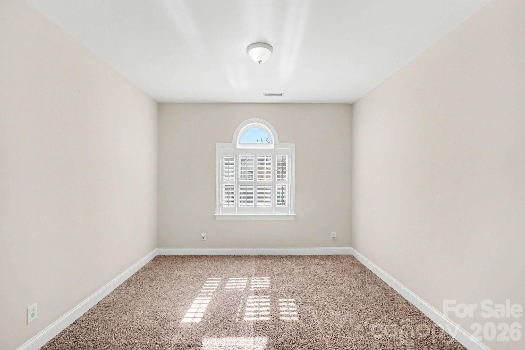 3010 Triple Crown Drive Property Photo 13