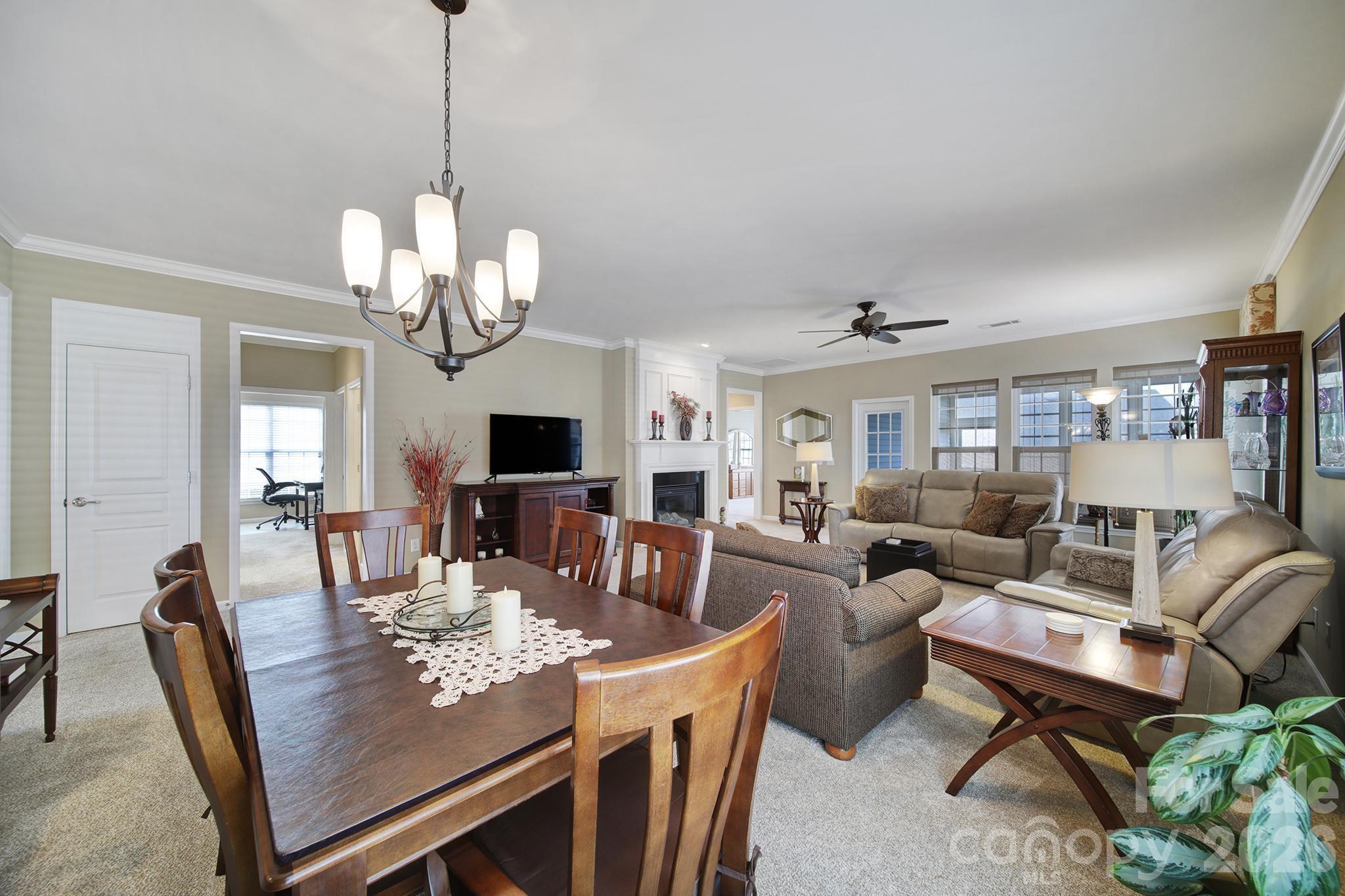 52083 Longspur Lane Property Photo 10
