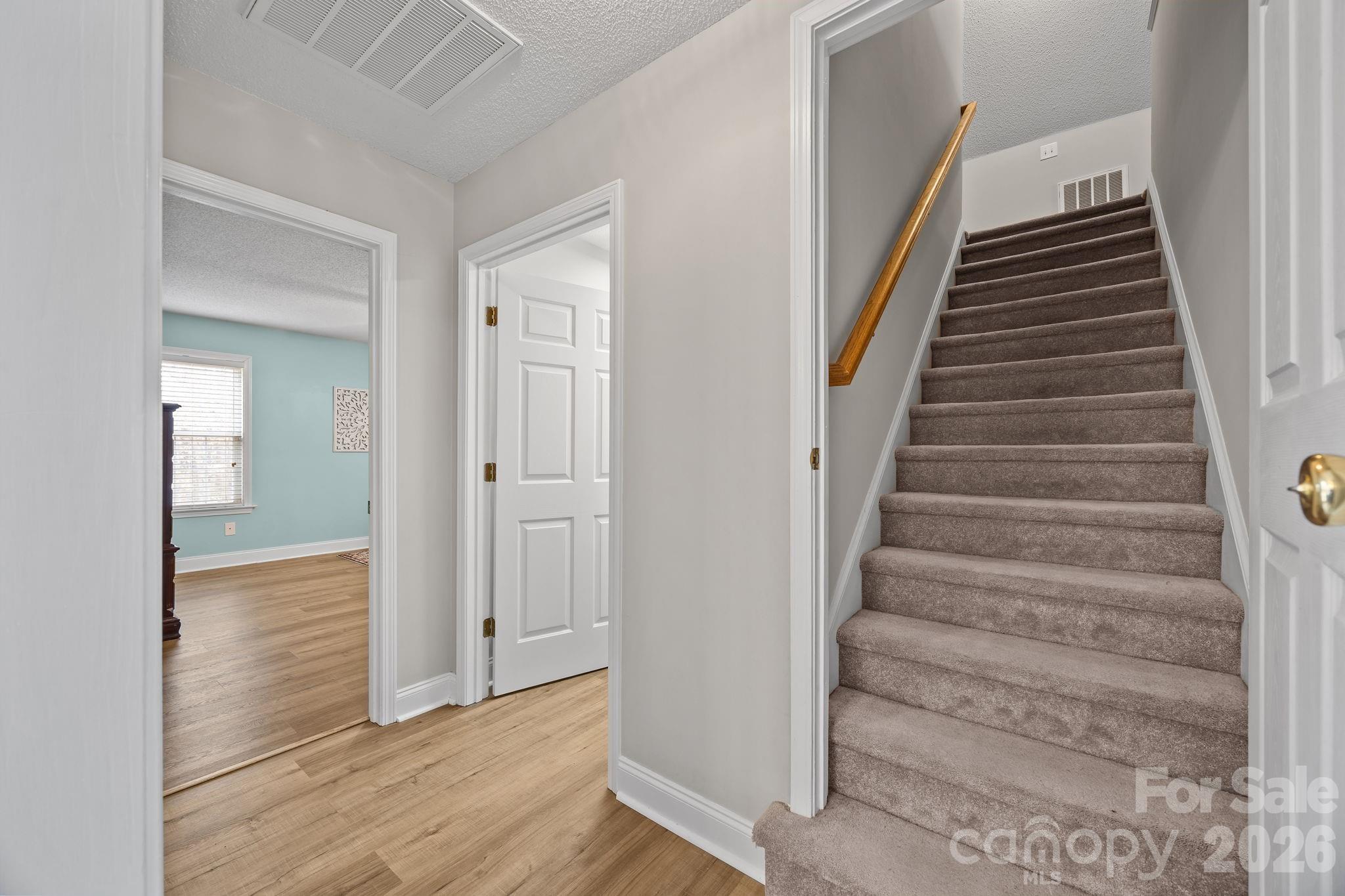 1749 Sells Road Property Photo 25
