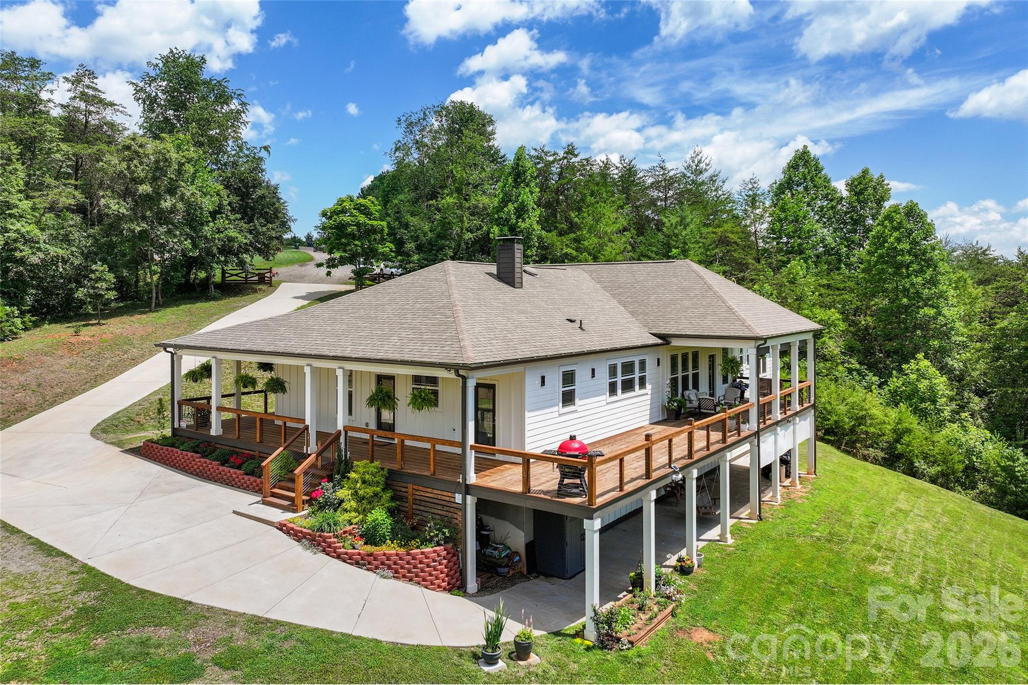24 Chapel Hill Lane 40