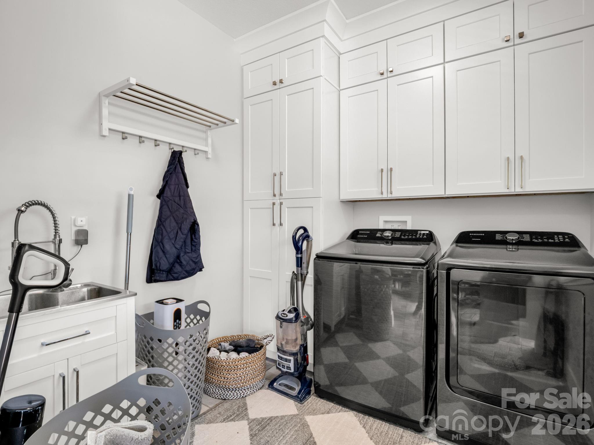 24 Chapel Hill Lane 40 Property Photo 27