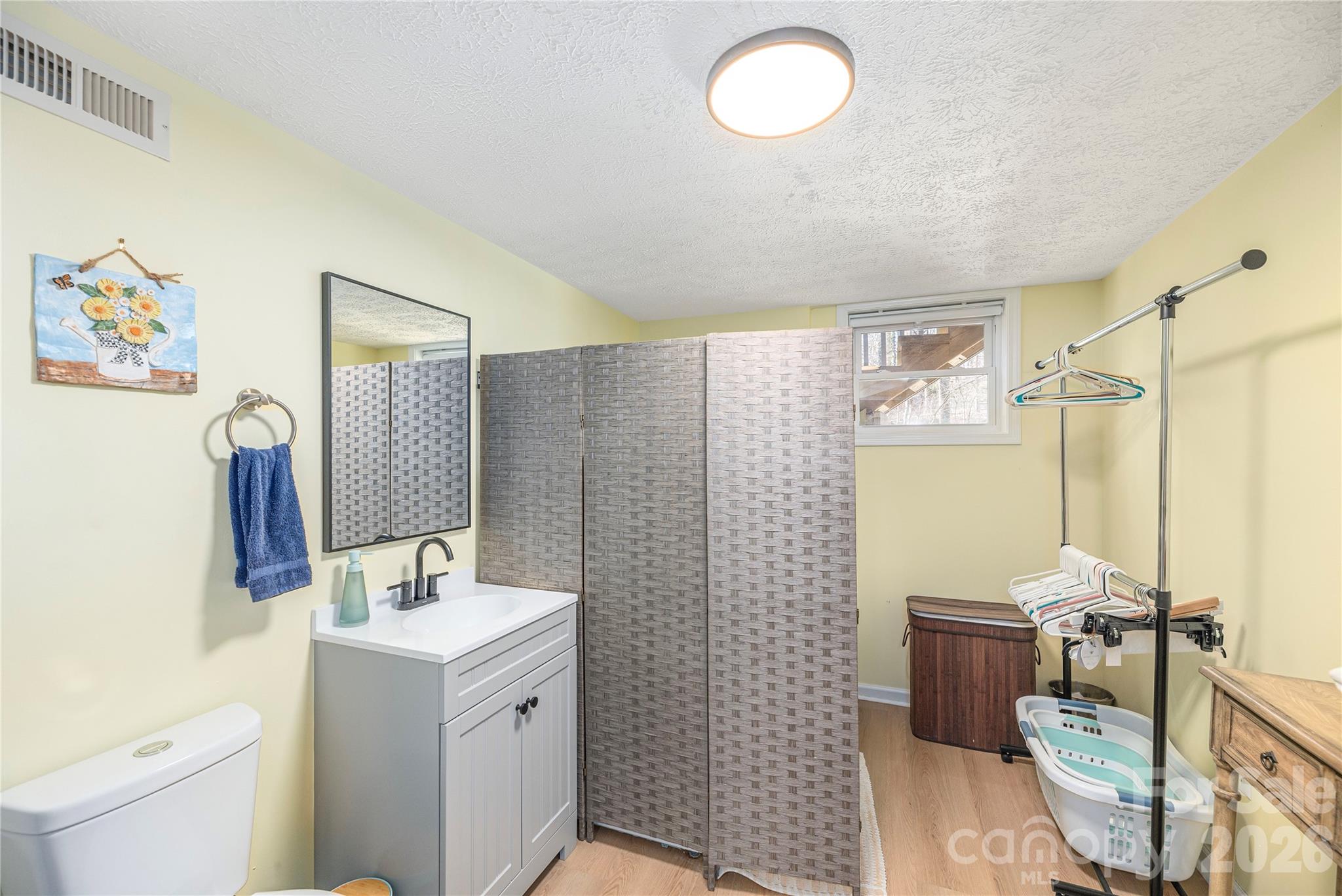 330 Woody Lane Property Photo 21