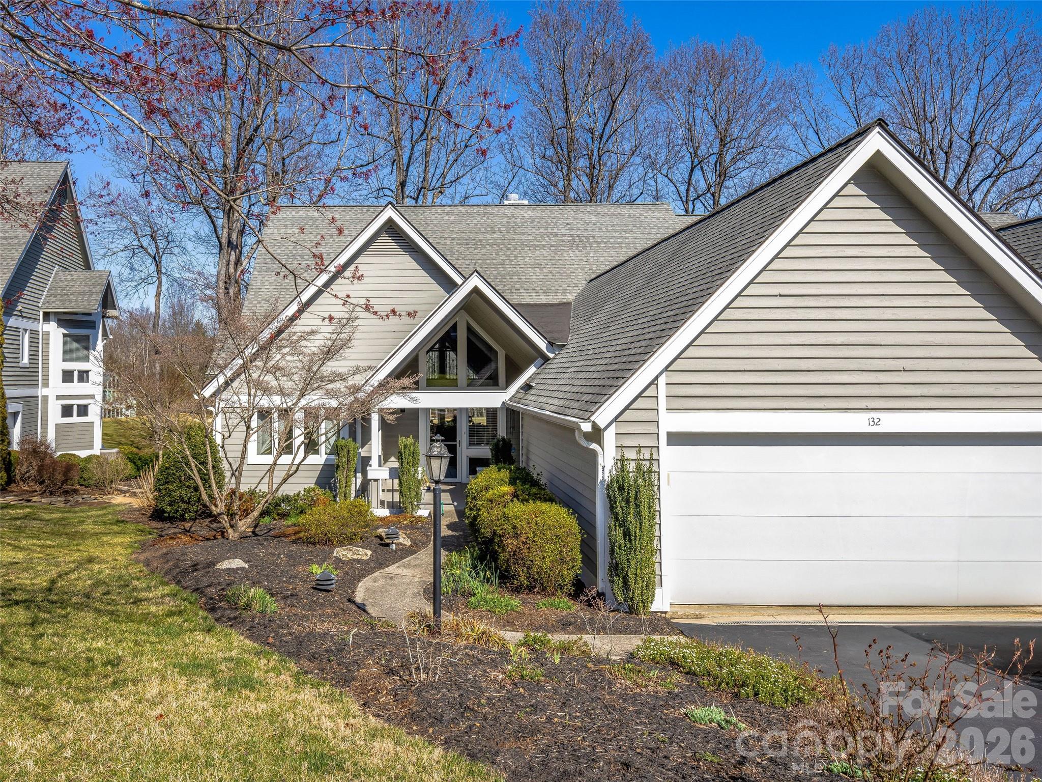 132 Overlook Drive Property Photo 5