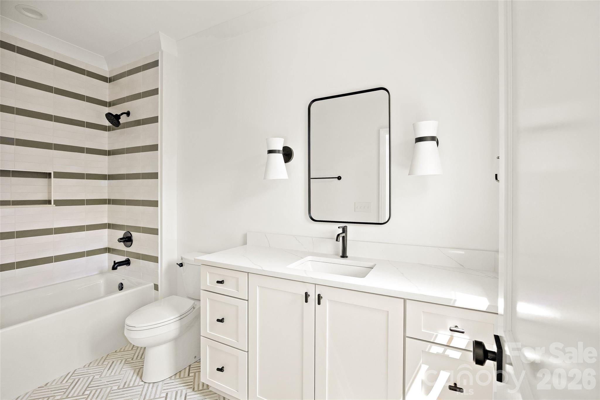 4628 Water Oak Road Property Photo 32