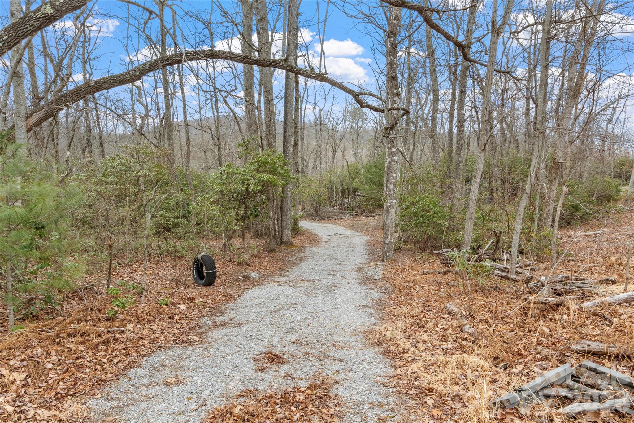 87 Trails End Road 28 Property Photo 7