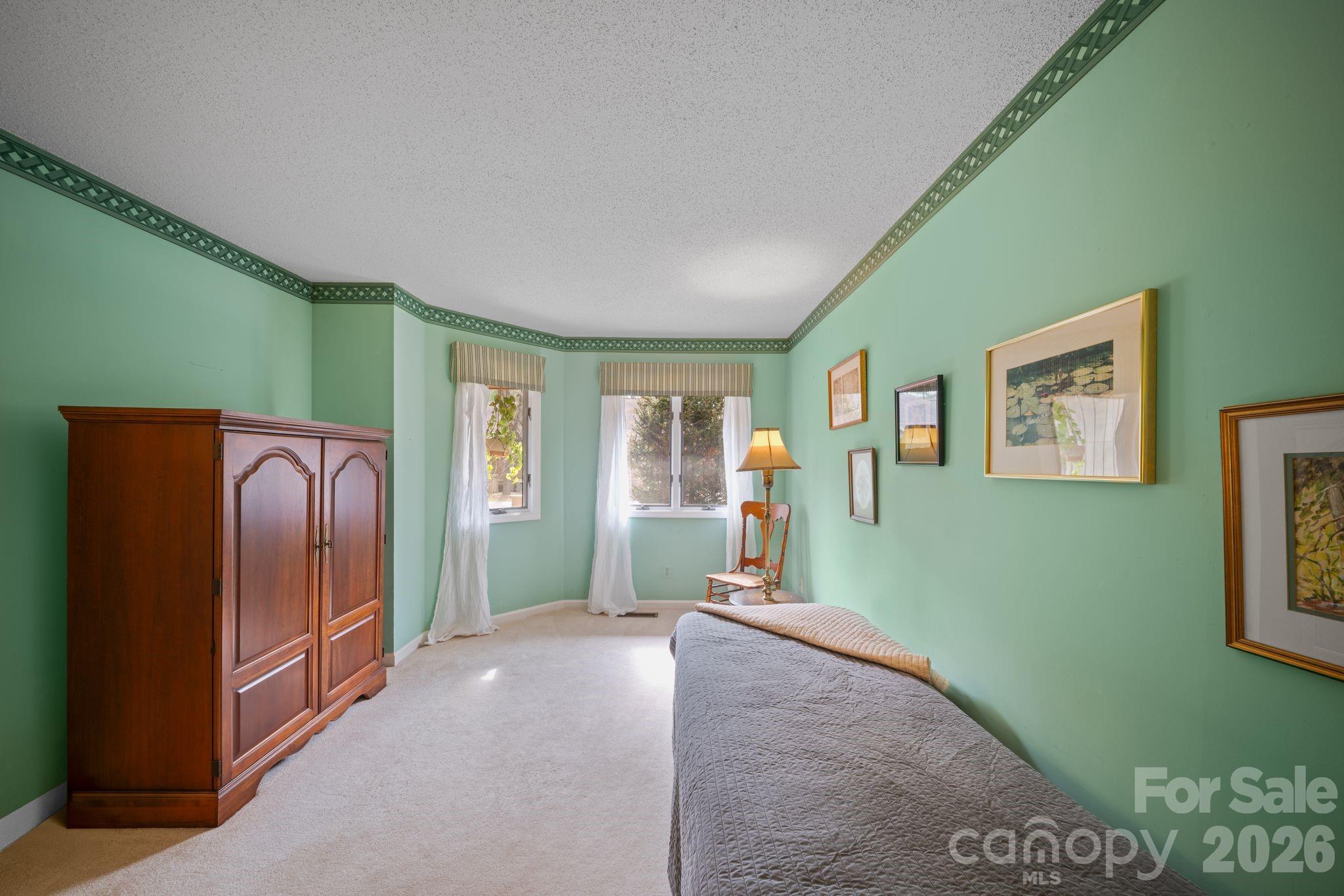 301 N Scarlet Oak Lane Property Photo 25