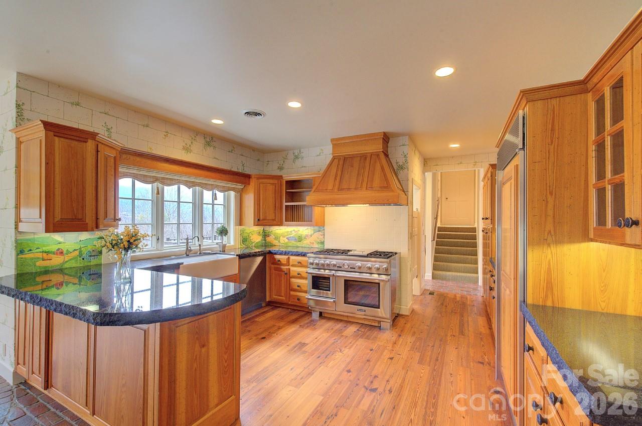 21 Eagle Rock Road Property Photo 8
