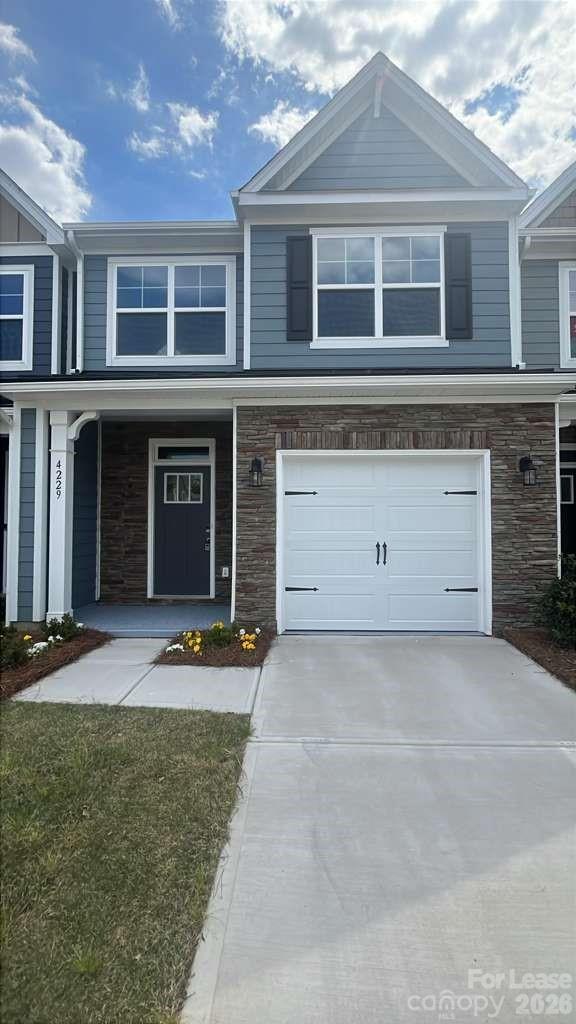 4229 Black Court Property Photo 1