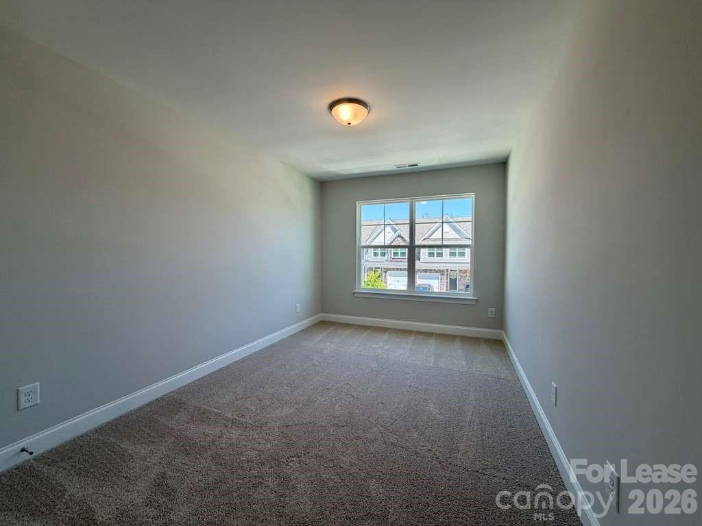 4229 Black Court Property Photo 16