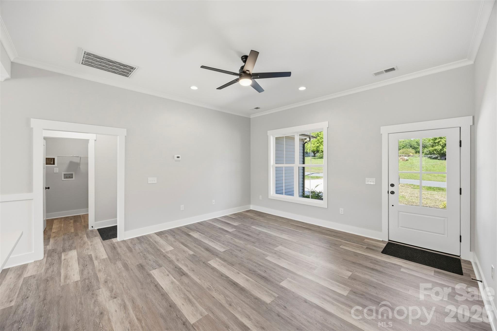 1010 Speight Road Property Photo 8
