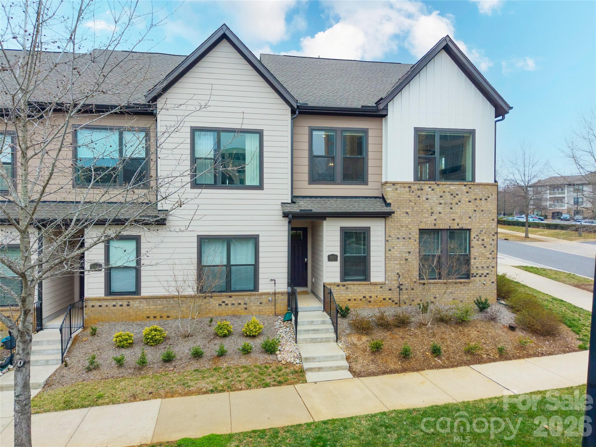 5953 Ardrey Kell Road Property Photo 1