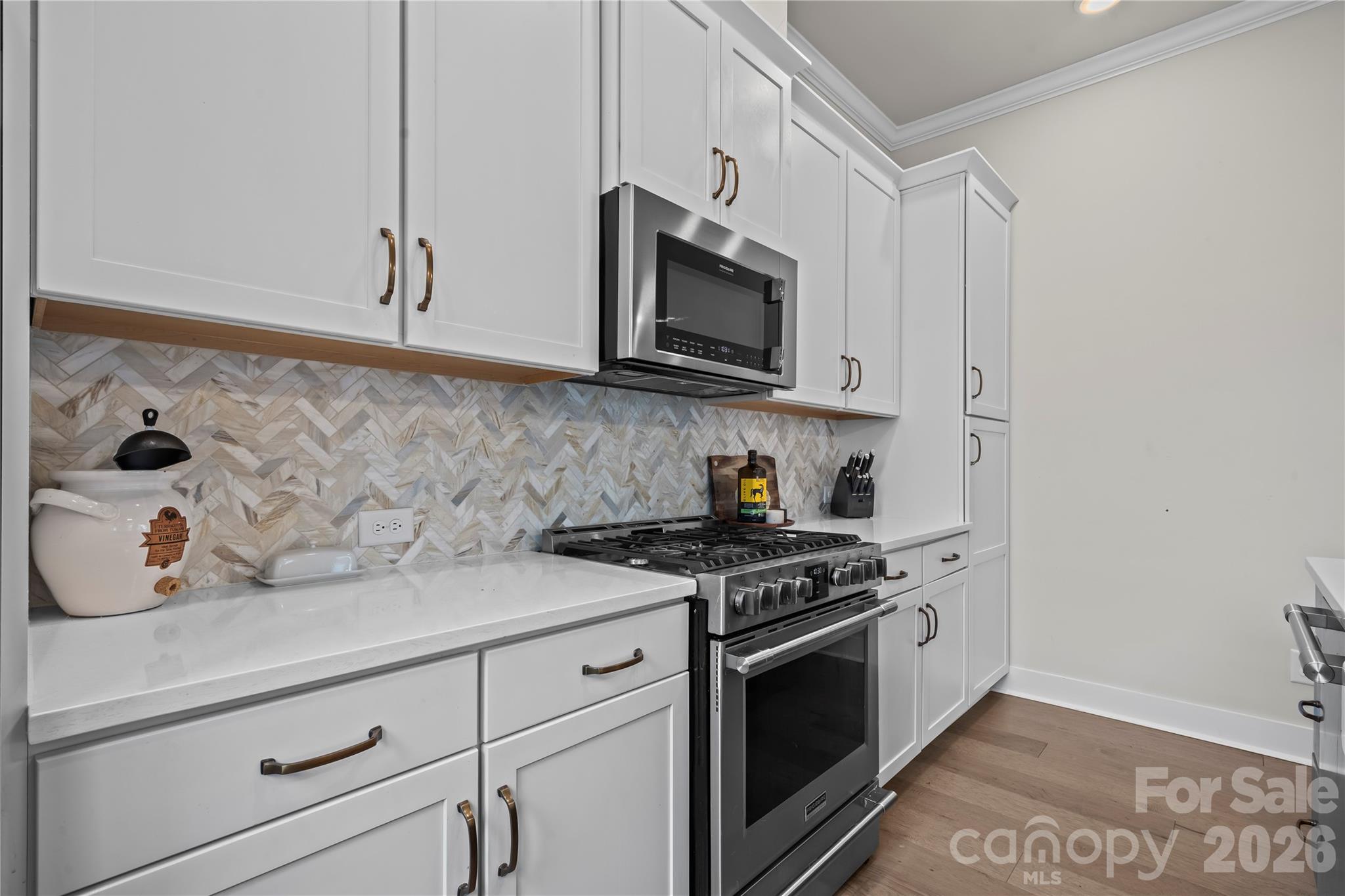 5953 Ardrey Kell Road Property Photo 9